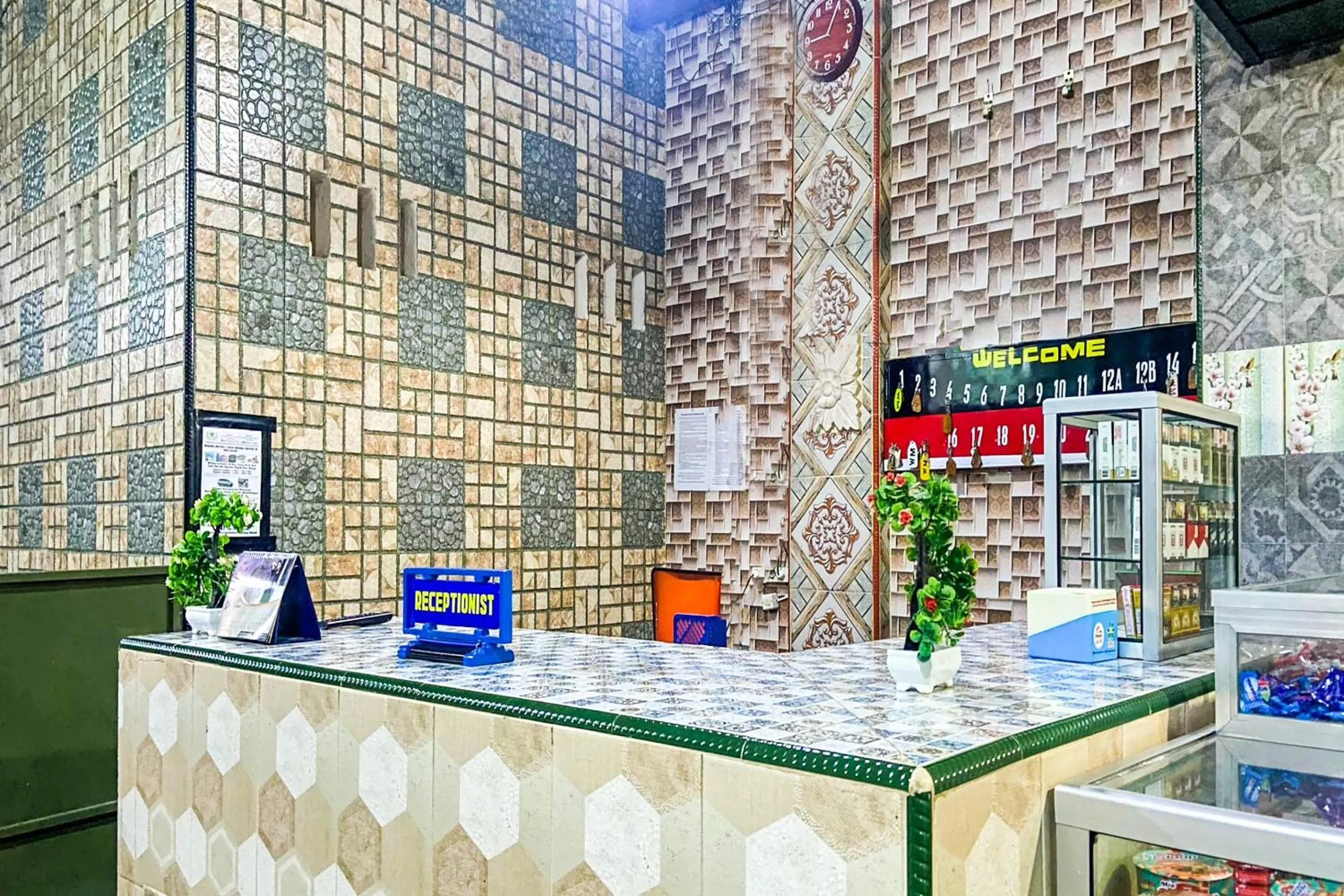 Lobby or reception in OYO 2518 Wilma Hotel Ii Premier