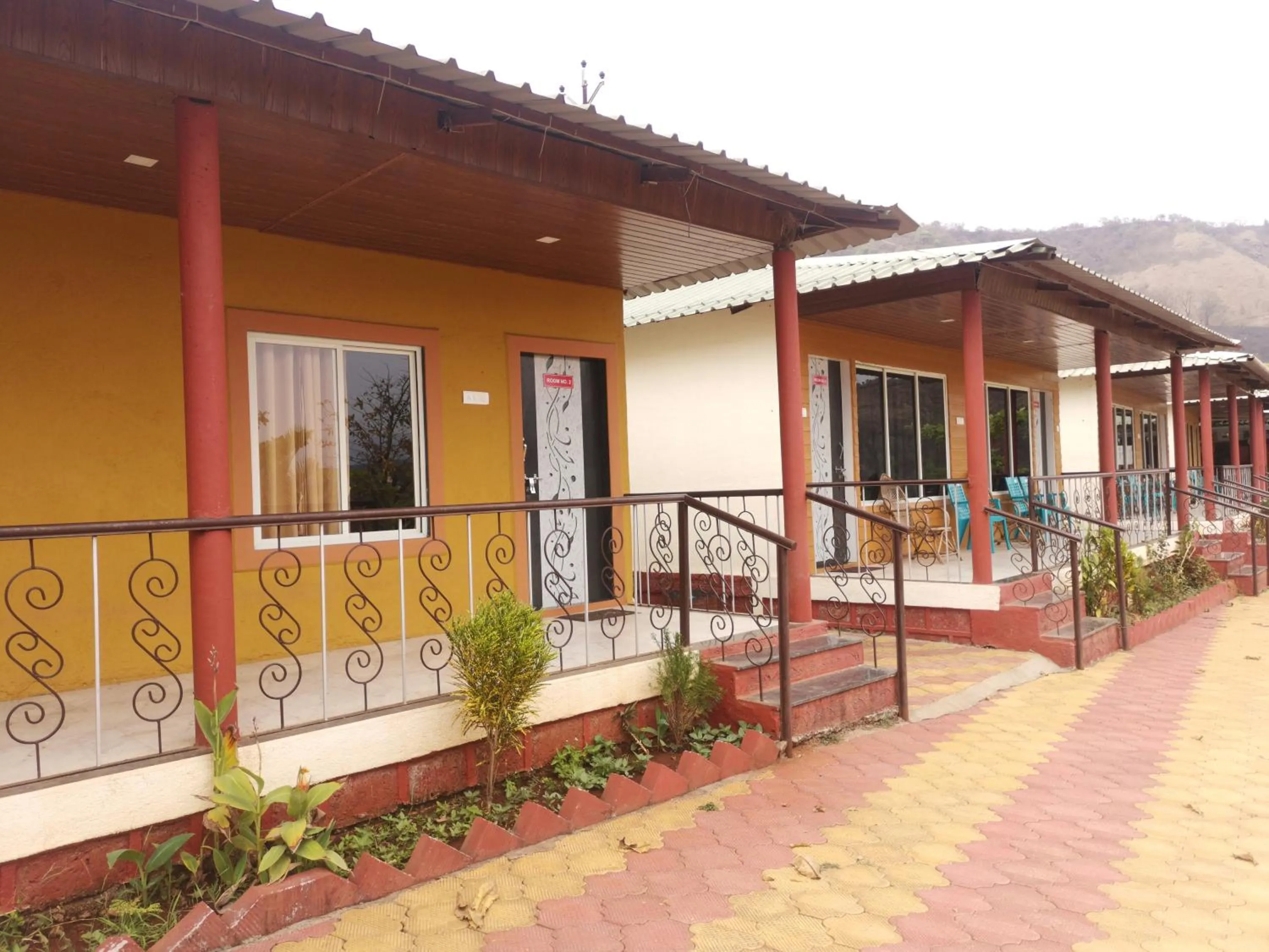 Patio in Shivshrushti Agro Tourism & River Camp Tapola