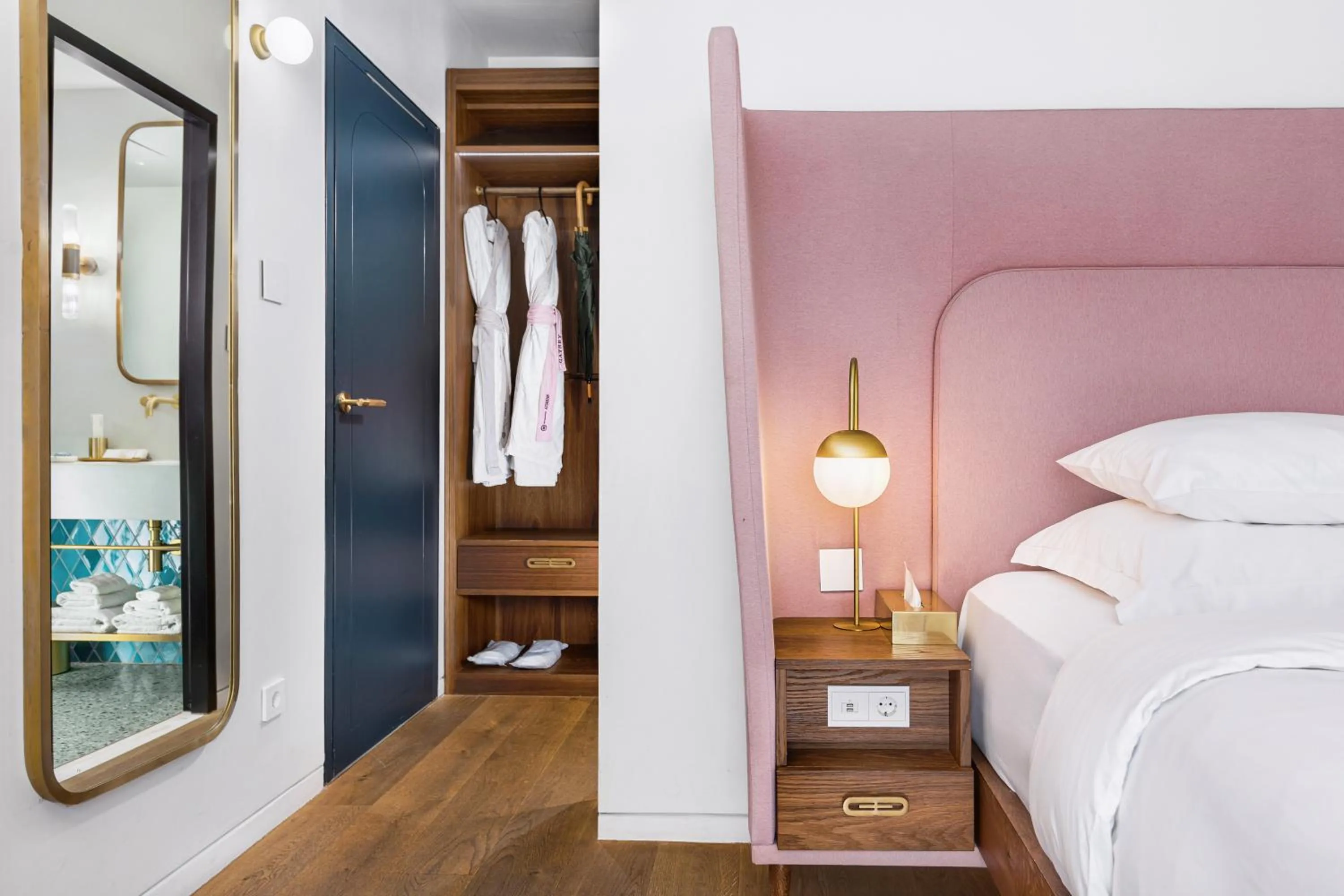 Bedroom, Bed in Gatsby Athens