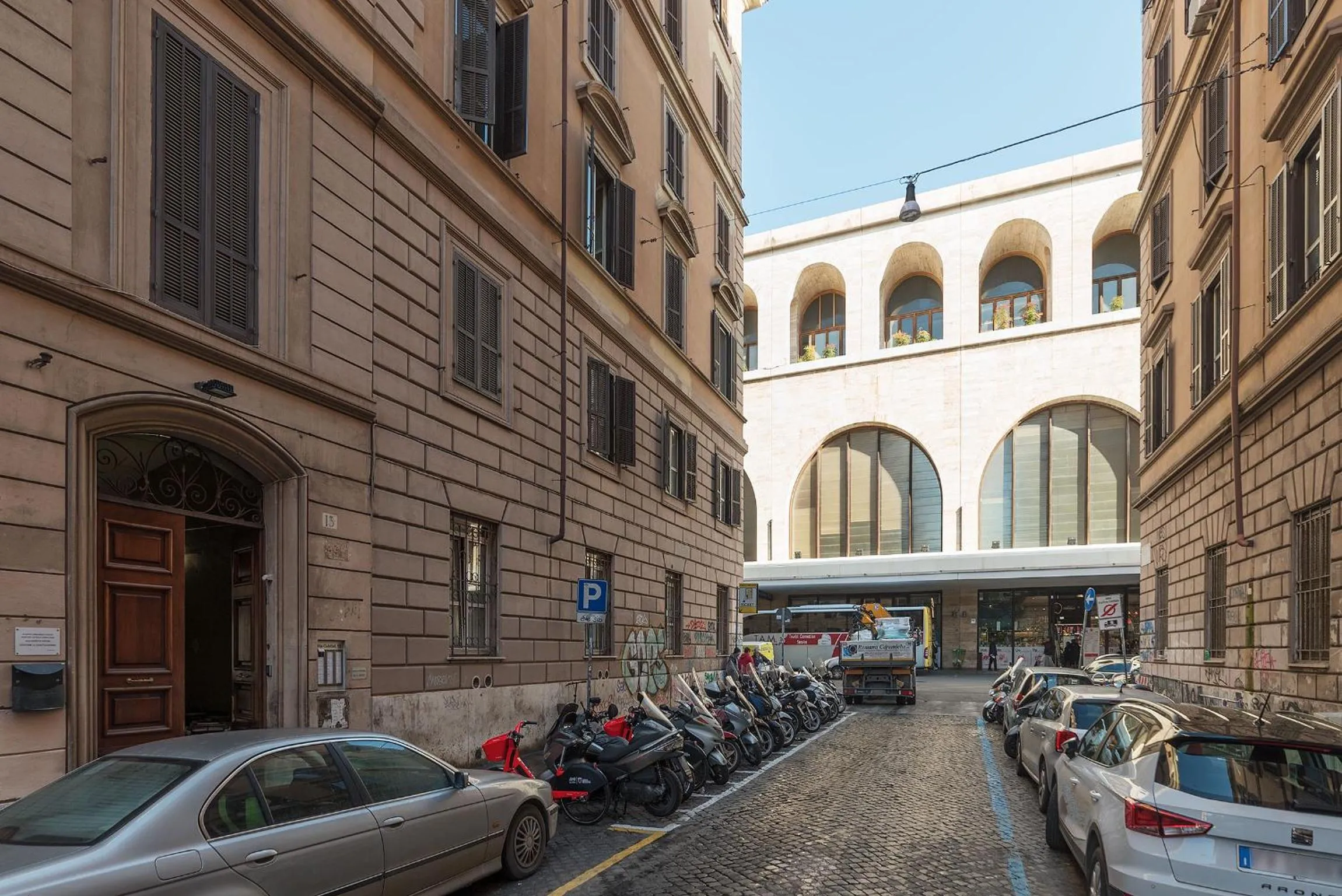 Nearby landmark in Roman Station House