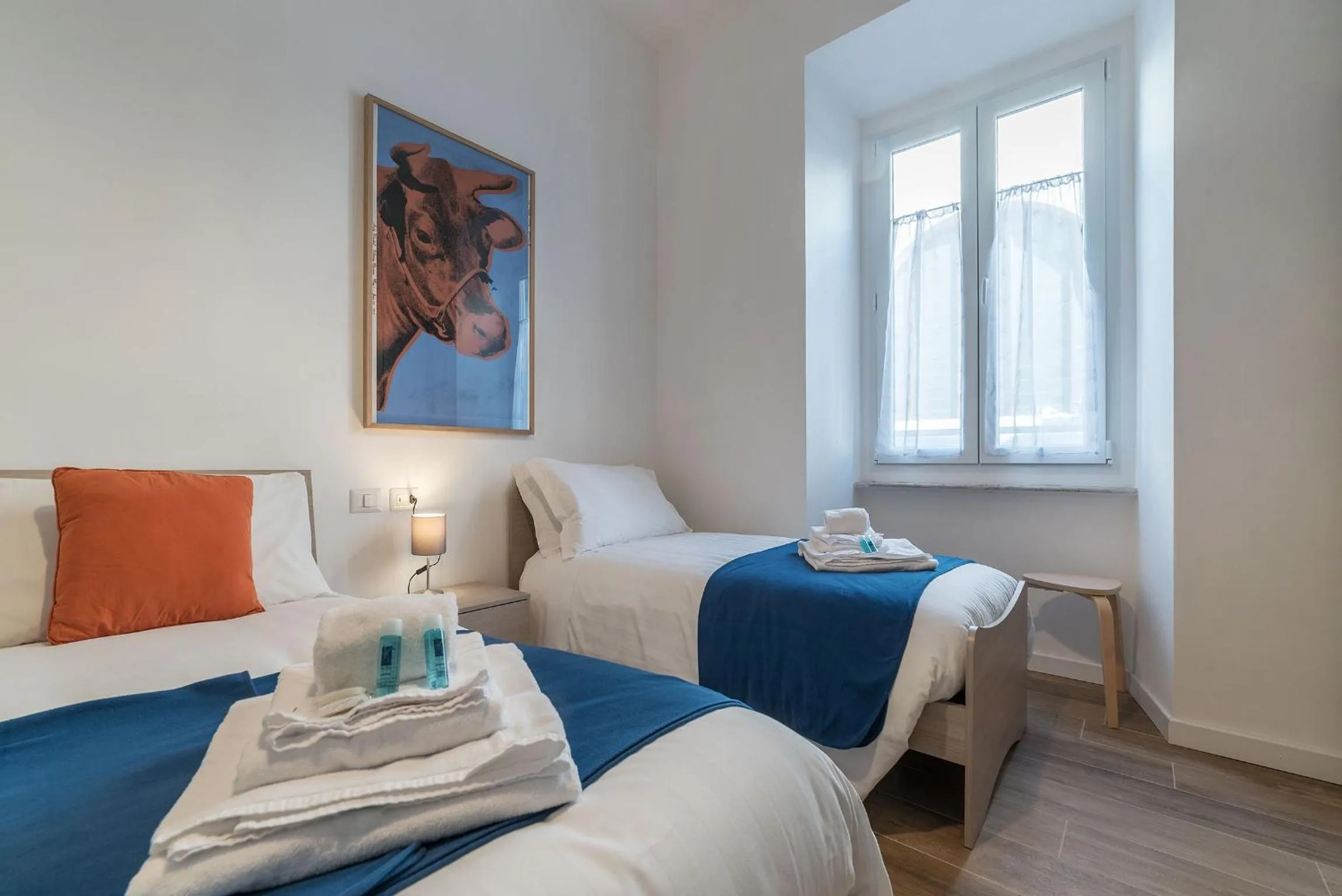 Photo of the whole room, Bed in Roman Station House