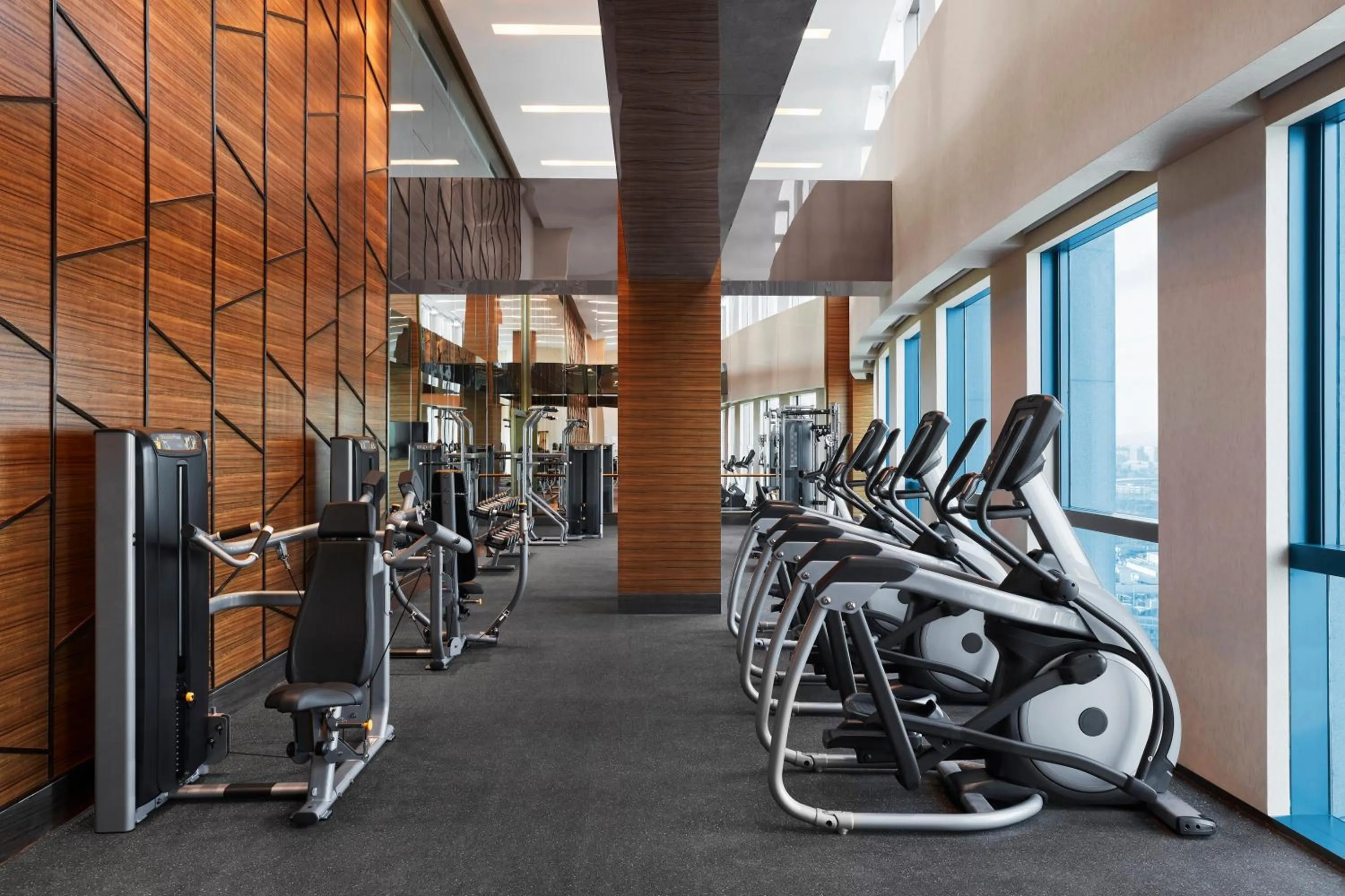 Fitness centre/facilities in Sheraton Beijing Lize Hotel