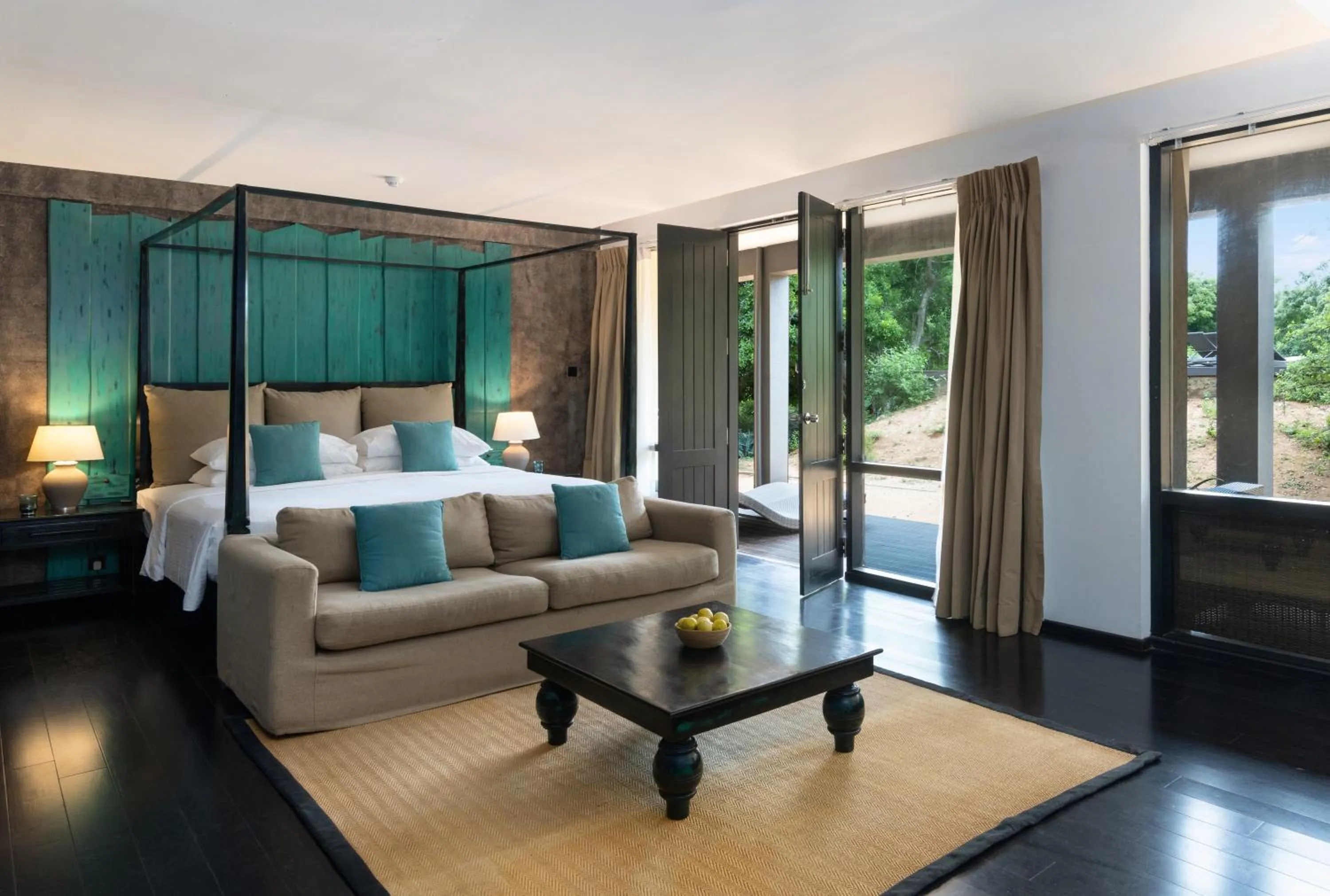 Bed in Jetwing Yala