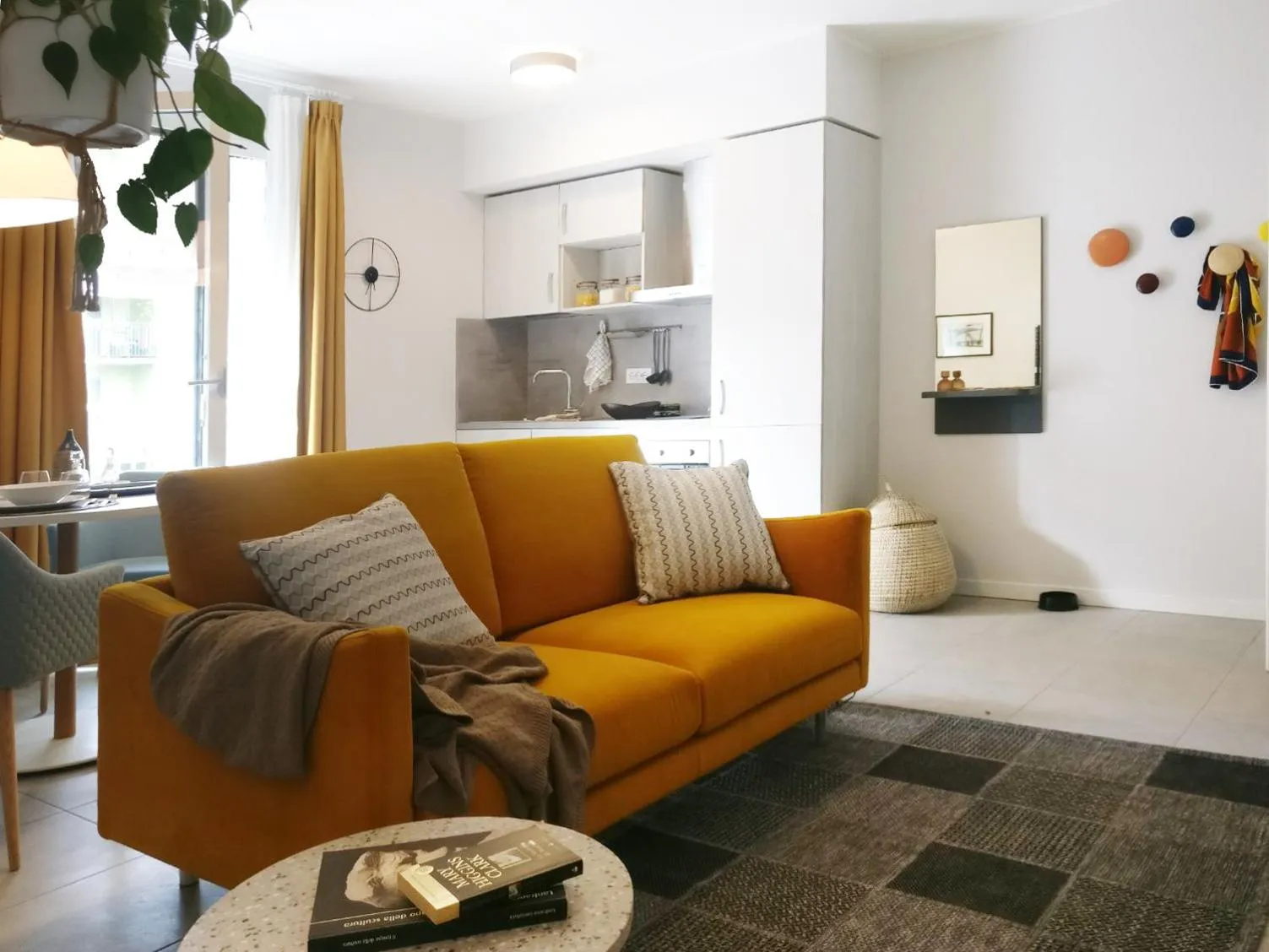 Living room in Domitys Quarto Verde