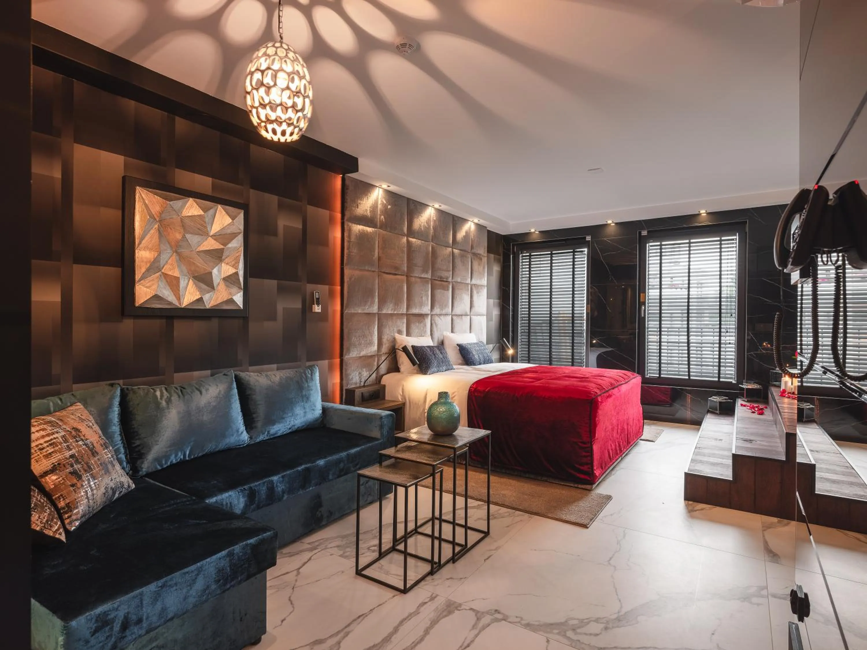 Bed in Art Suites Boutique Hotel - Krakow Center