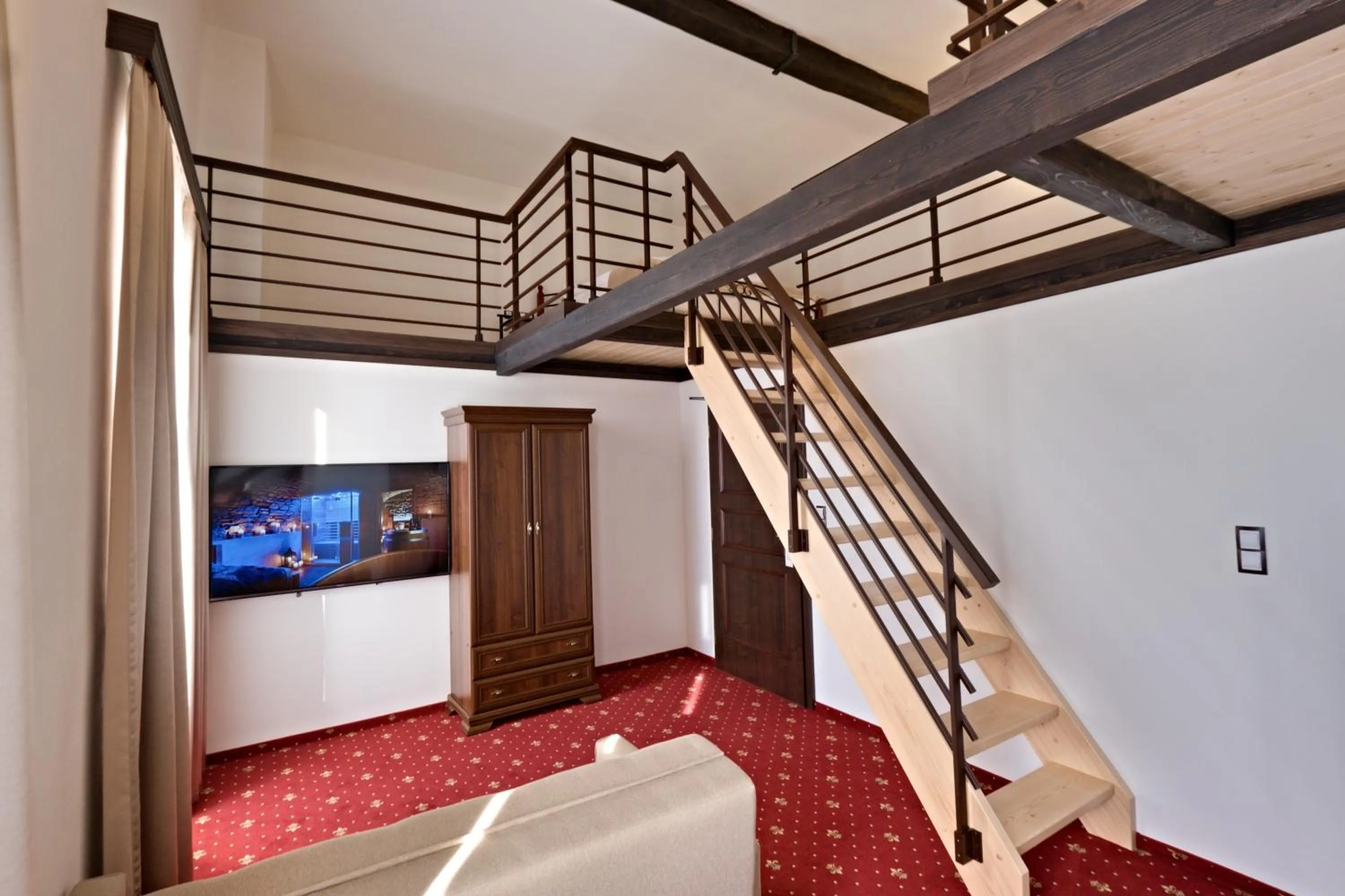 Zámek Wichterle - Hotel a pivní lázně