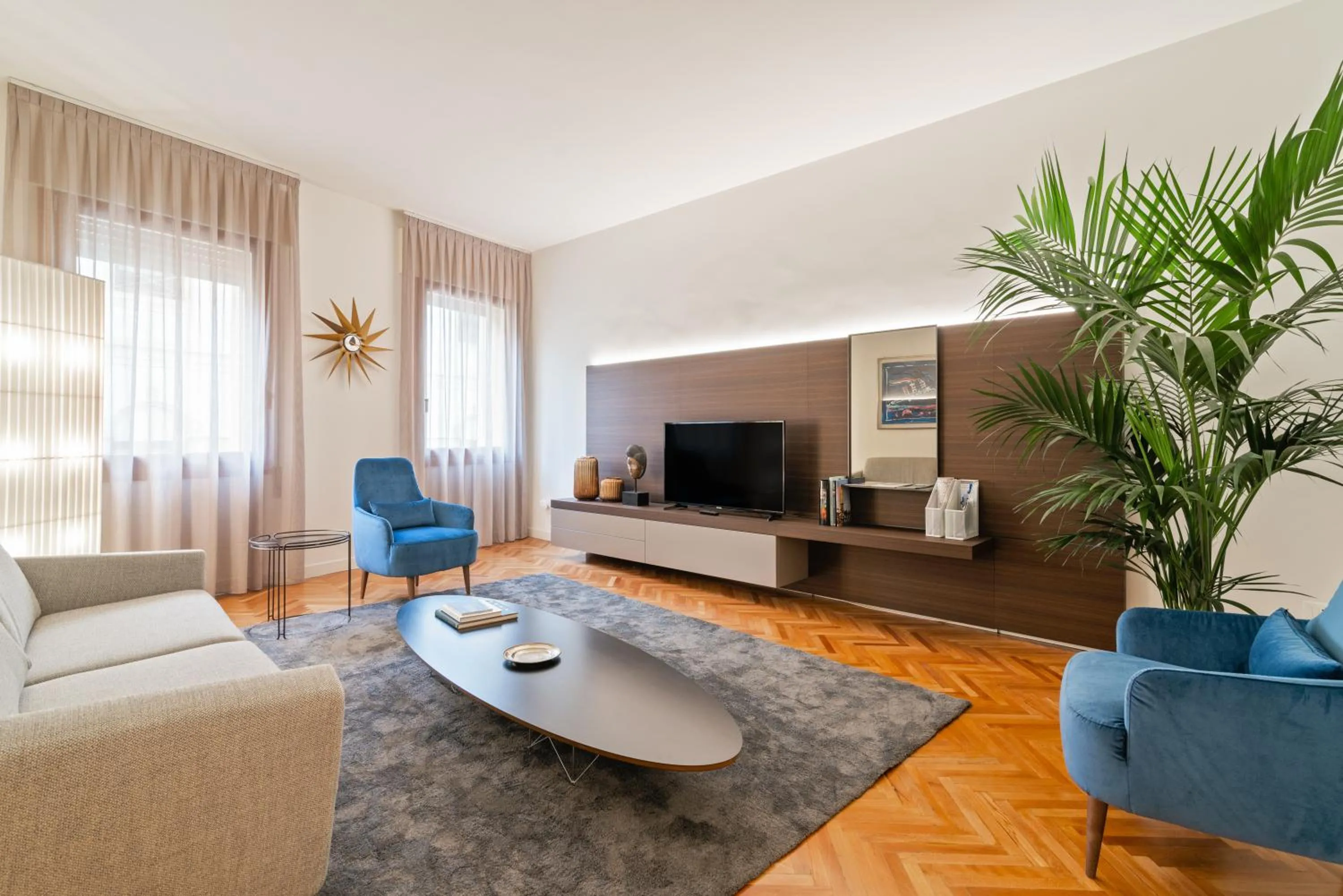 Living room in GuestHost - San Fermo Luxury Apartment
