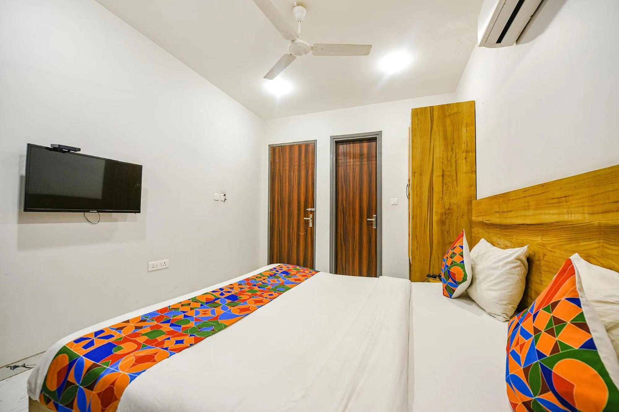 Bed in FabHotel Gazelle Inn