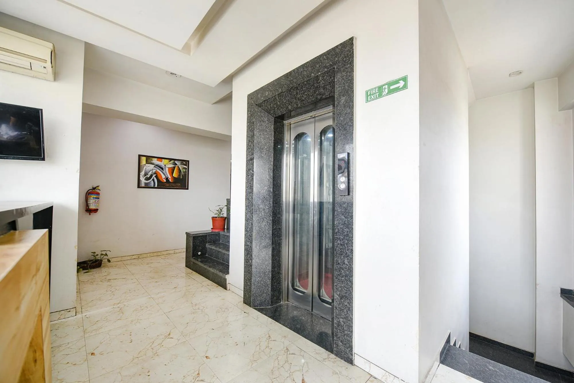 elevator in FabHotel Gazelle Inn