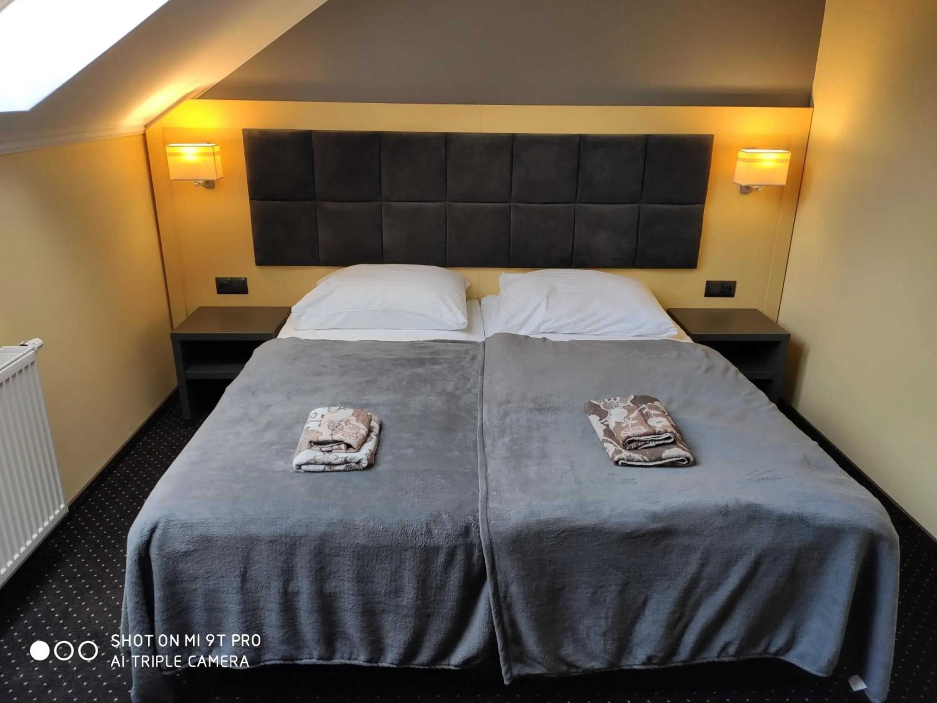 Double or Twin Room with Private Bathroom - single occupancy in DWOREK PESZKÓW Double or Twin Room with Private Bathroom - single occupancy in DWOREK PESZKÓW