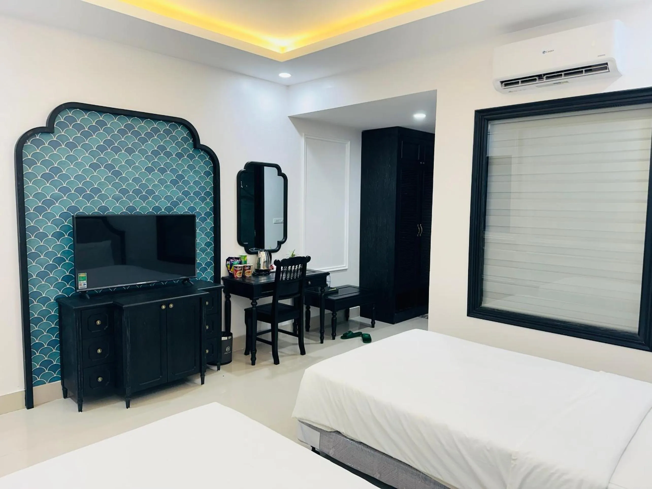 TV and multimedia, Bed in MOMALI Hotel Ninh Binh