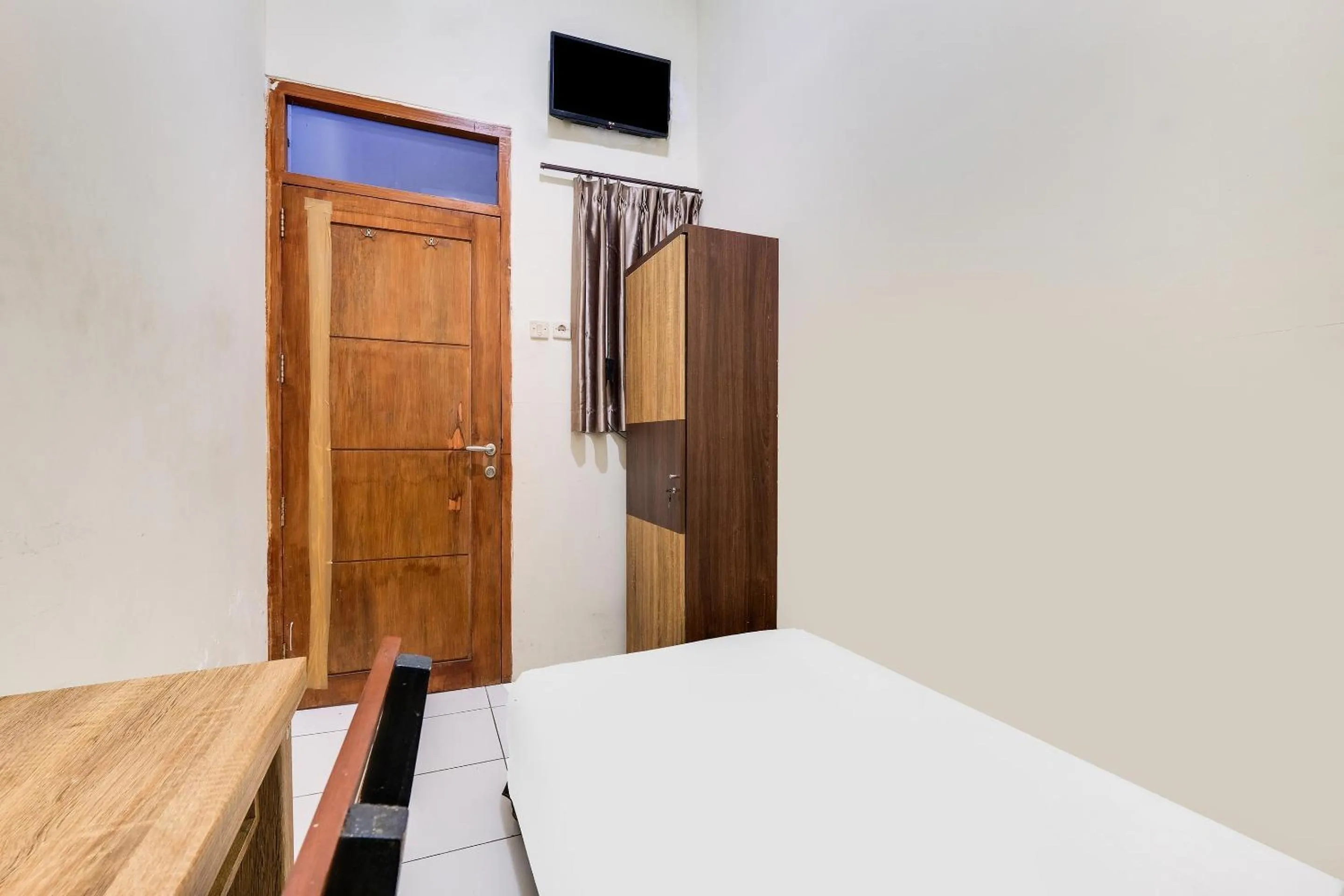 Bedroom in Hotel O Camel Residence