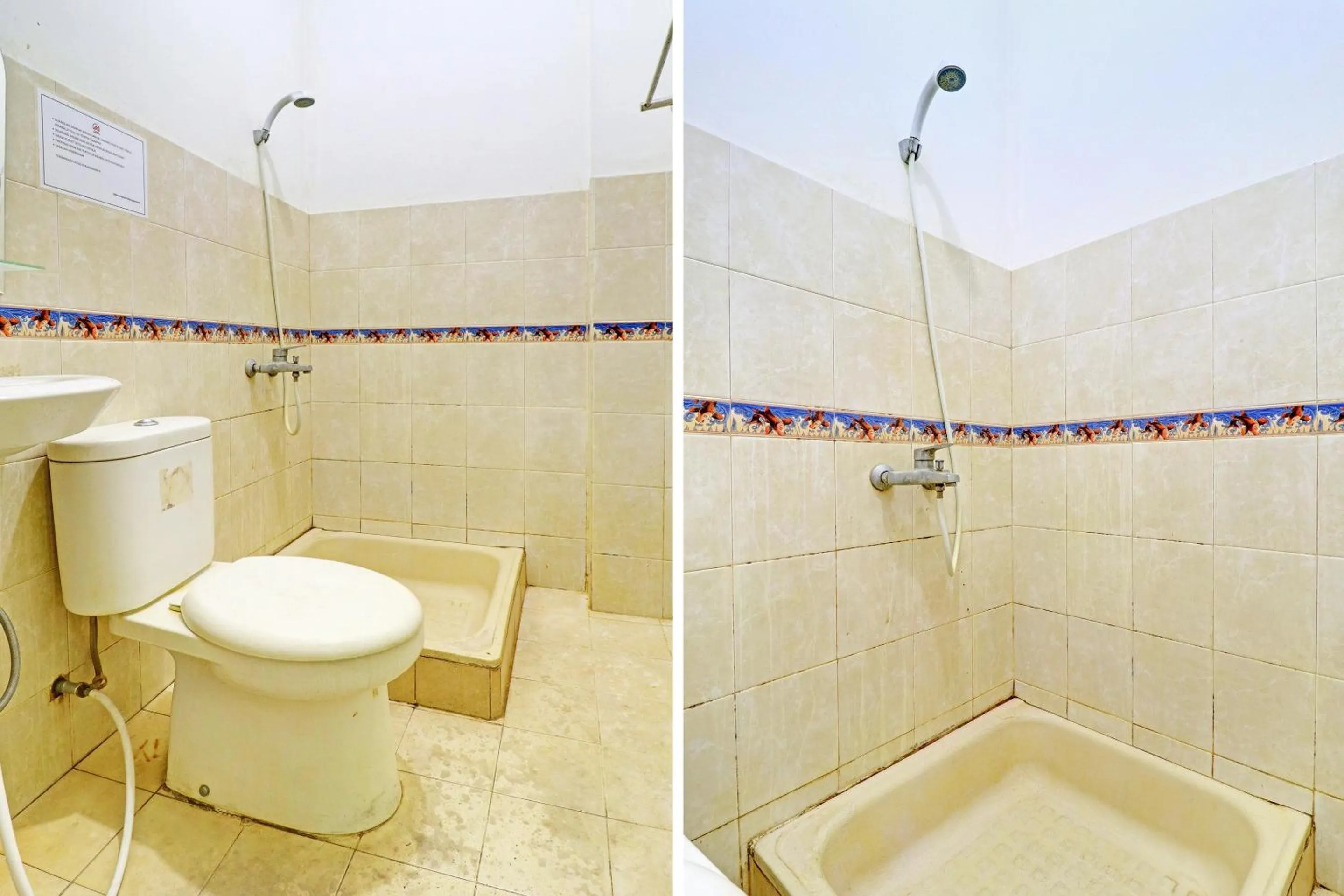 Bathroom in OYO 2452 Hotel Metro