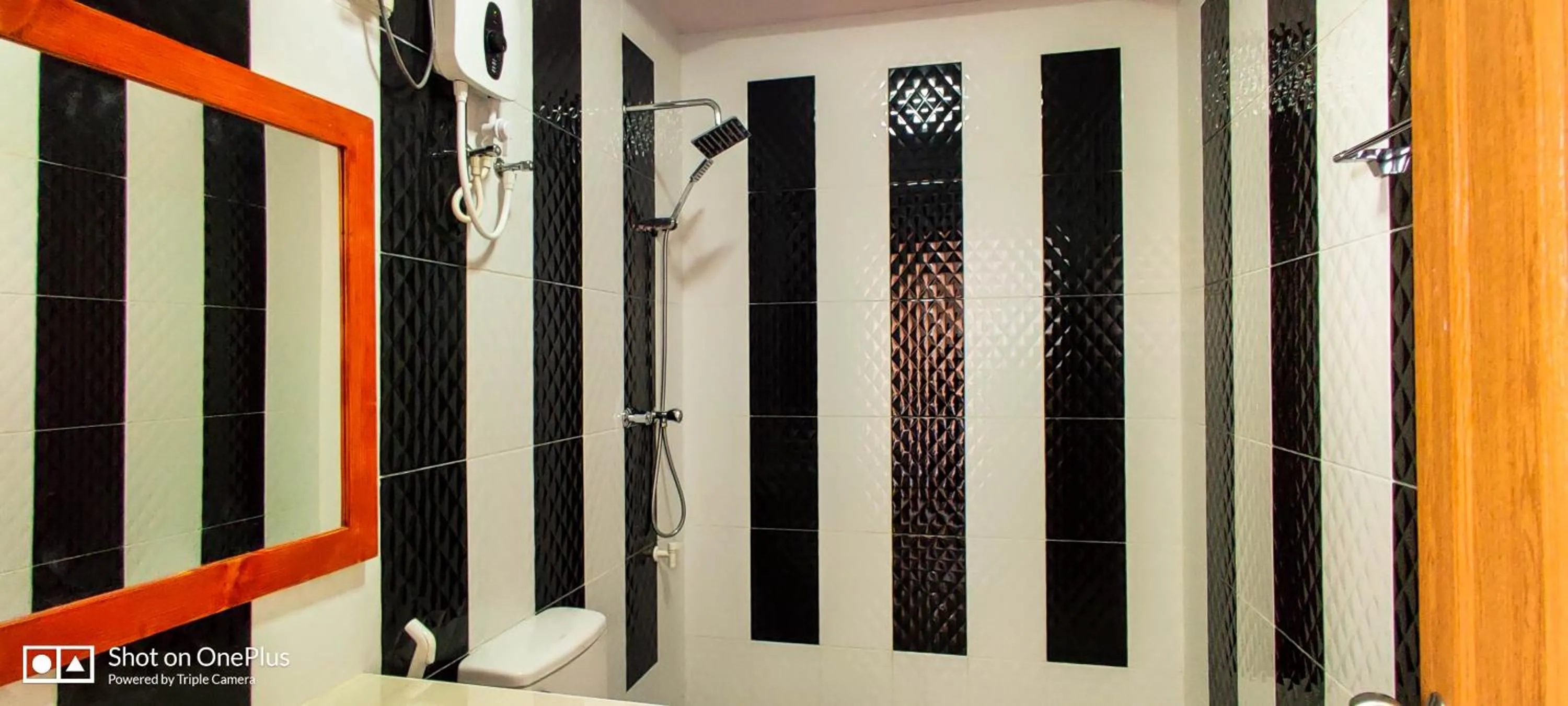 Toilet in Athens View