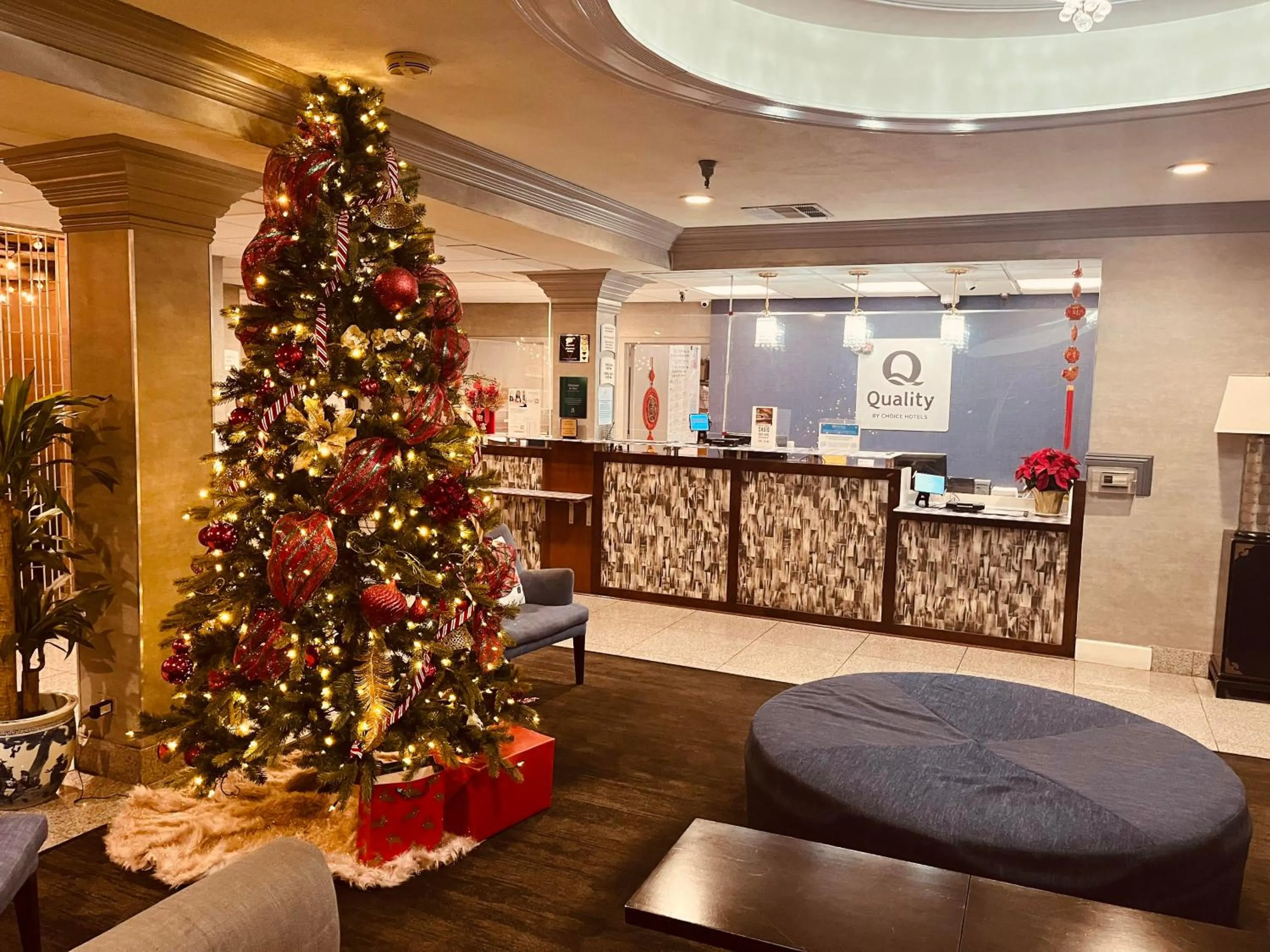 Living room in Quality Inn & Suites Montebello - Los Angeles
