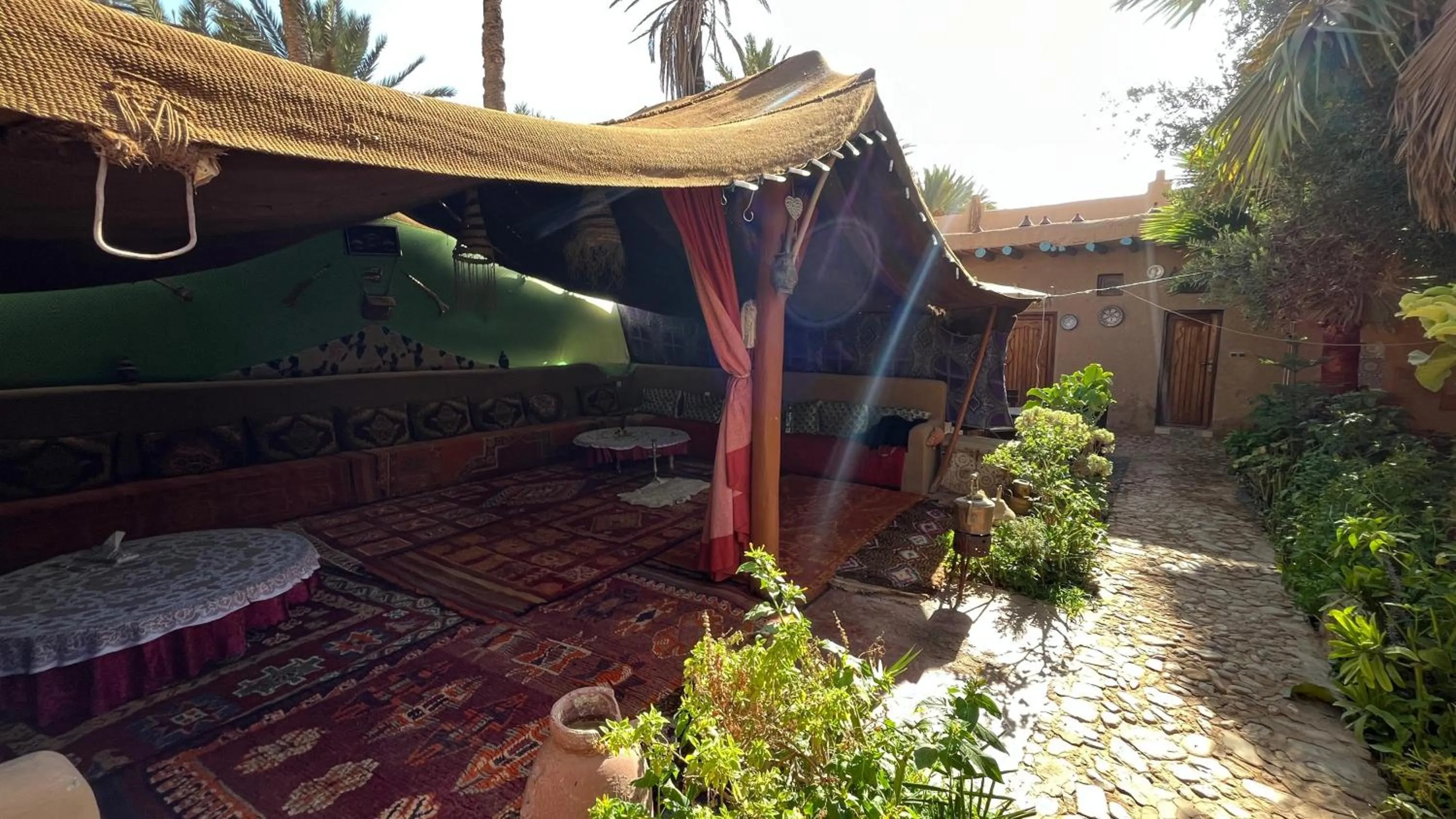 Maison etoile du desert