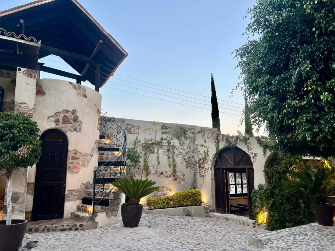 Property building in Suites Campestres Montebello