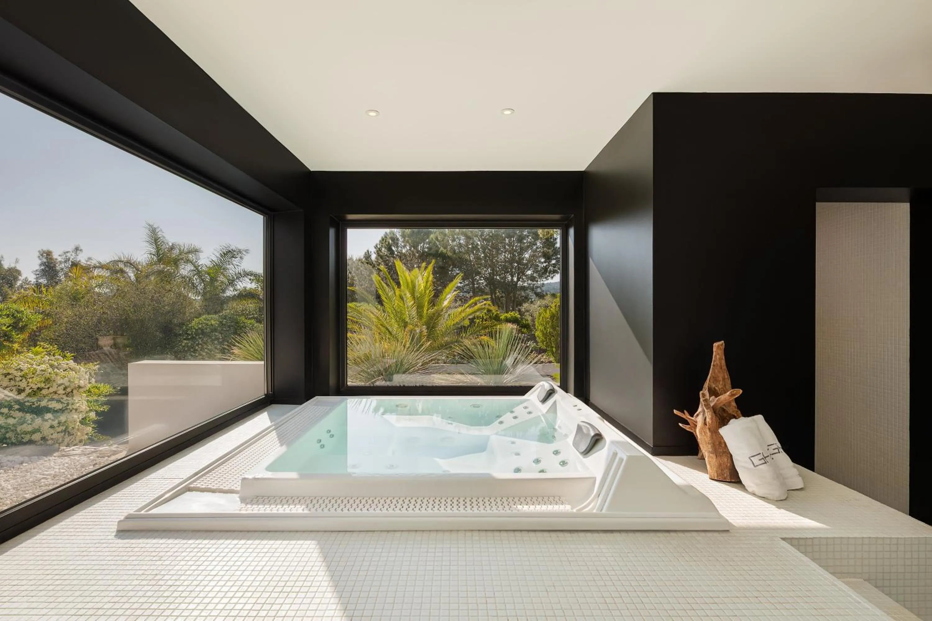 Spa and wellness centre/facilities in Grand Hotel Du Golfe - Spa & Restaurant