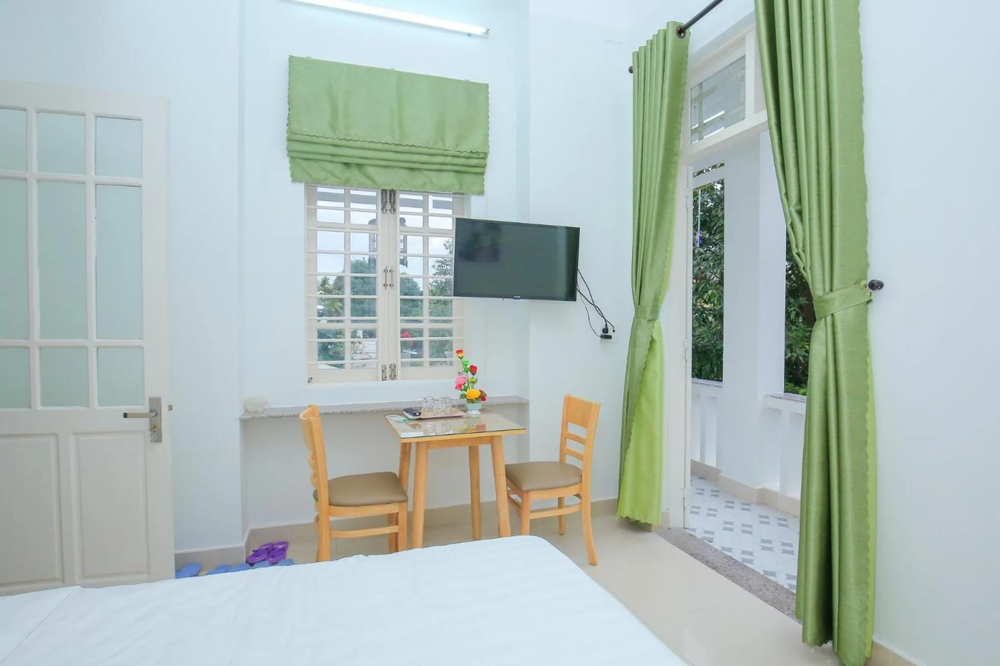 Balcony/Terrace, Bed in Vân Mây Homestay Hội An