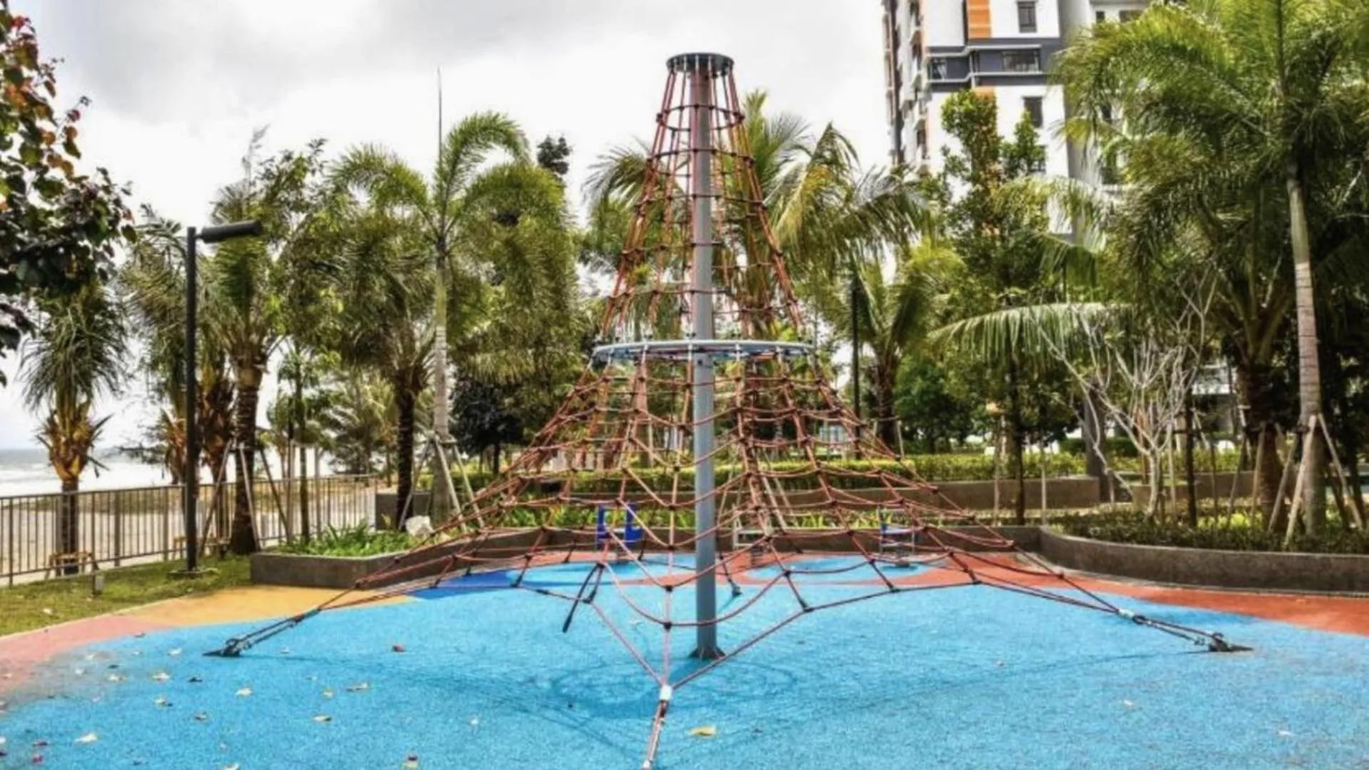 Children play ground in Timurbay Seafront Residence & Suites