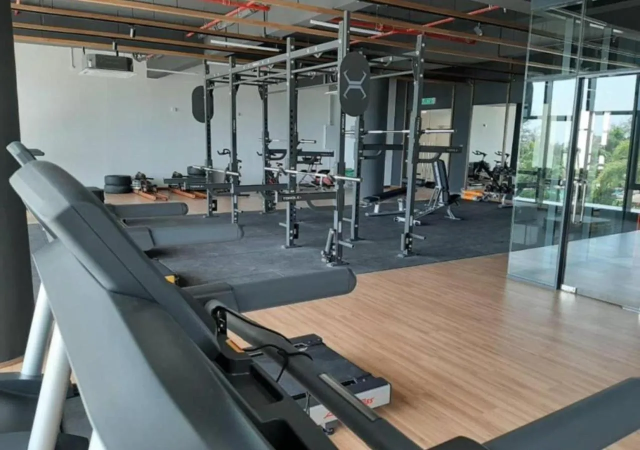 Fitness centre/facilities in Timurbay Seafront Residence & Suites