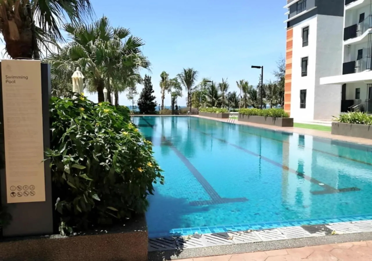 Swimming pool in Timurbay Seafront Residence & Suites