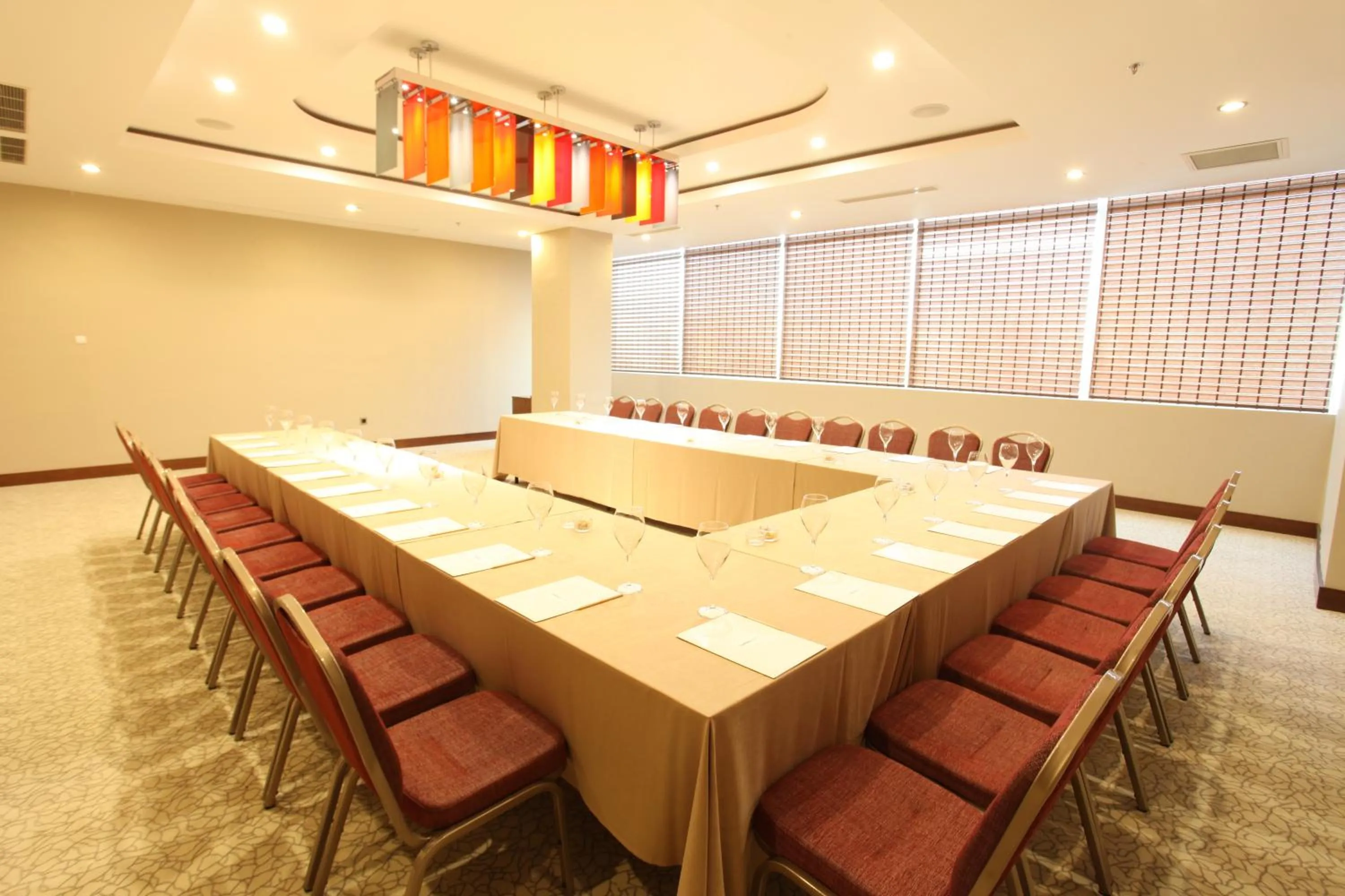 Meeting/conference room in Nevali Hotel & Convention Center