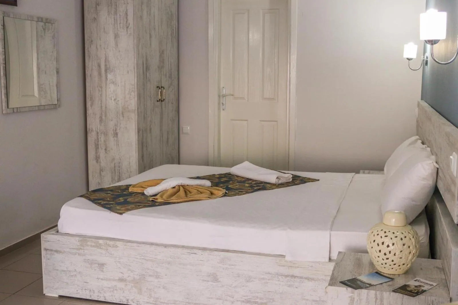 Bed in Afytos Akcay Tatil Koyu