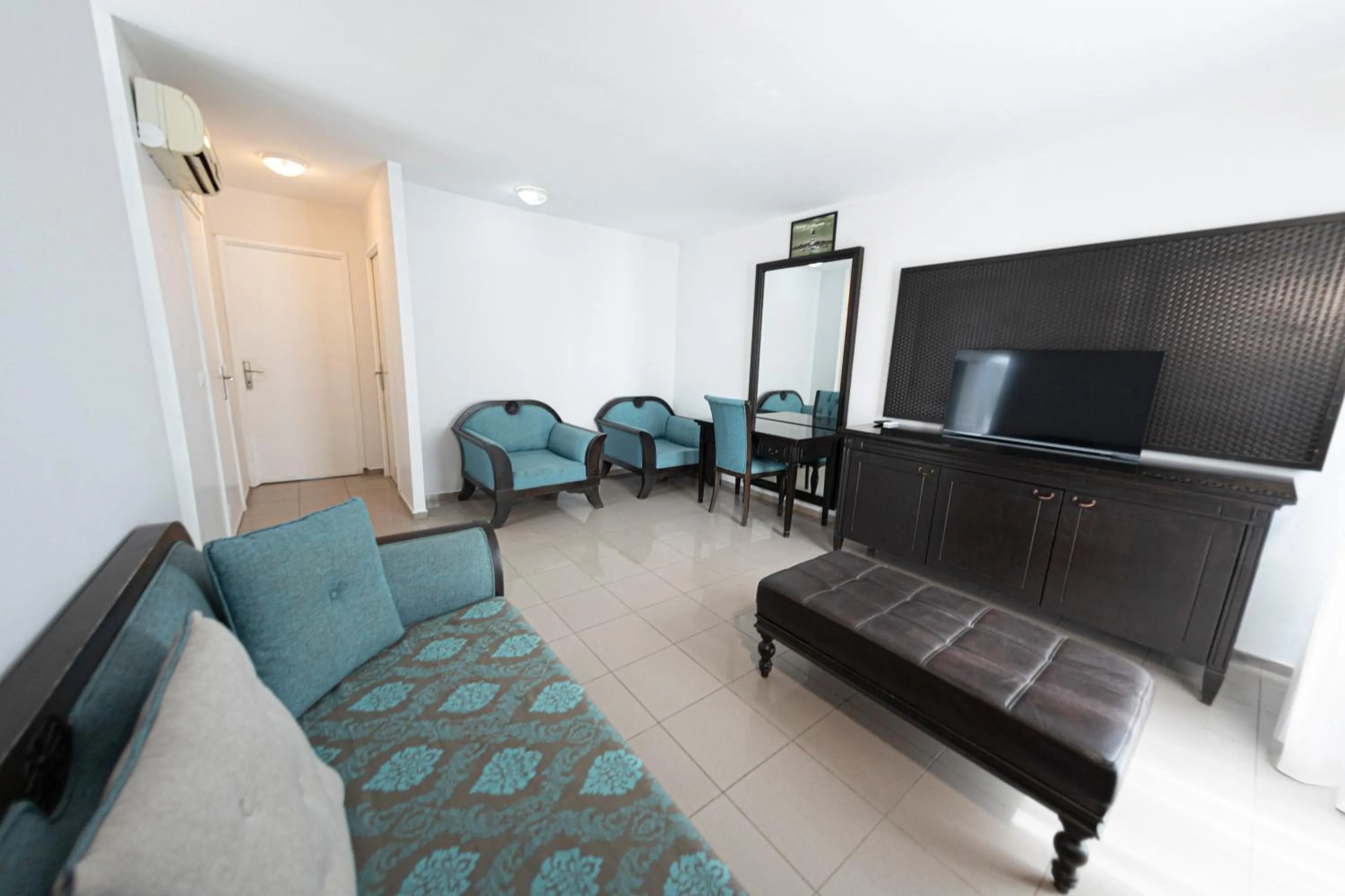 TV and multimedia in Afytos Akcay Tatil Koyu