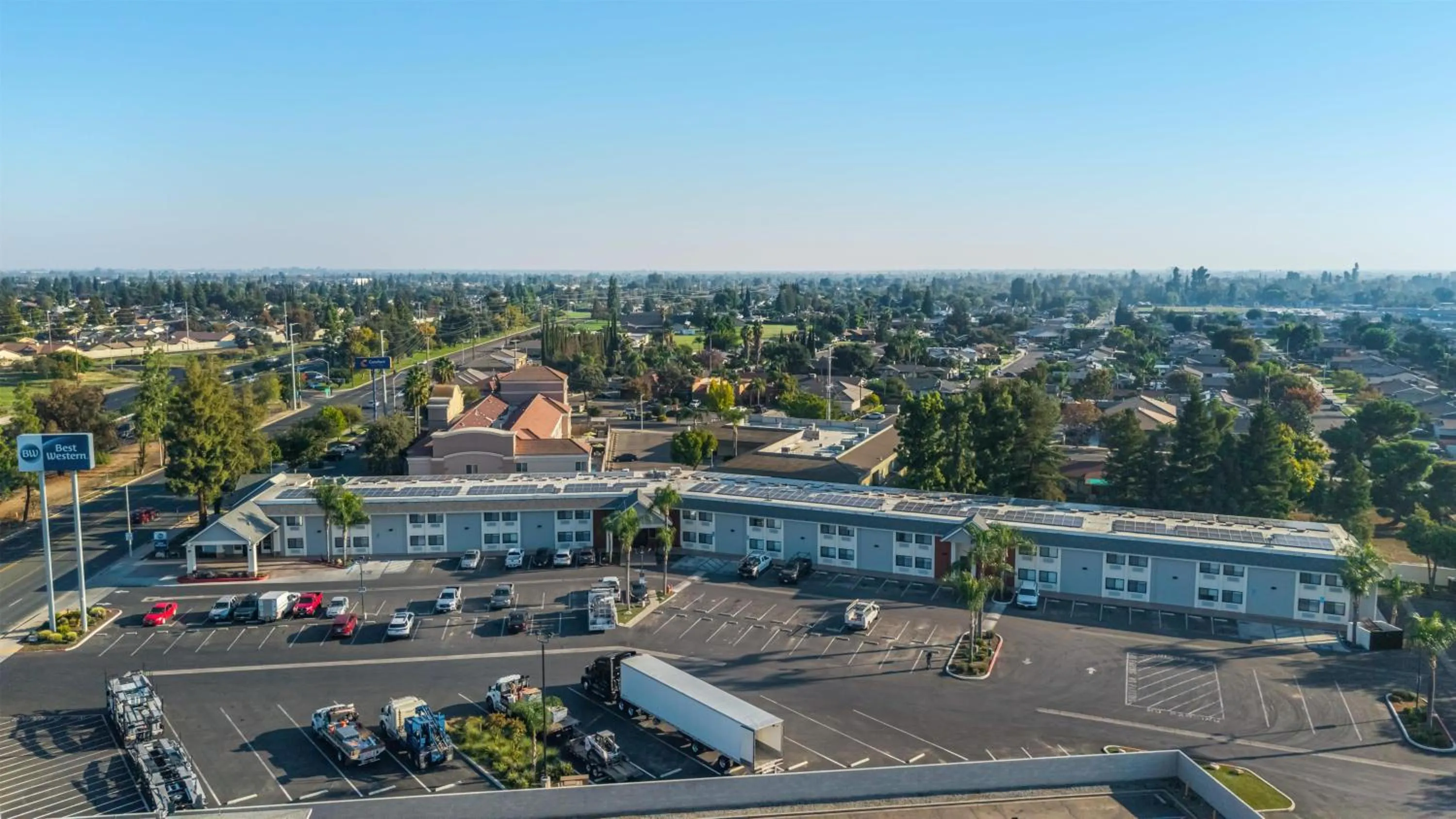 Bathroom in Best Western Town & Country Lodge