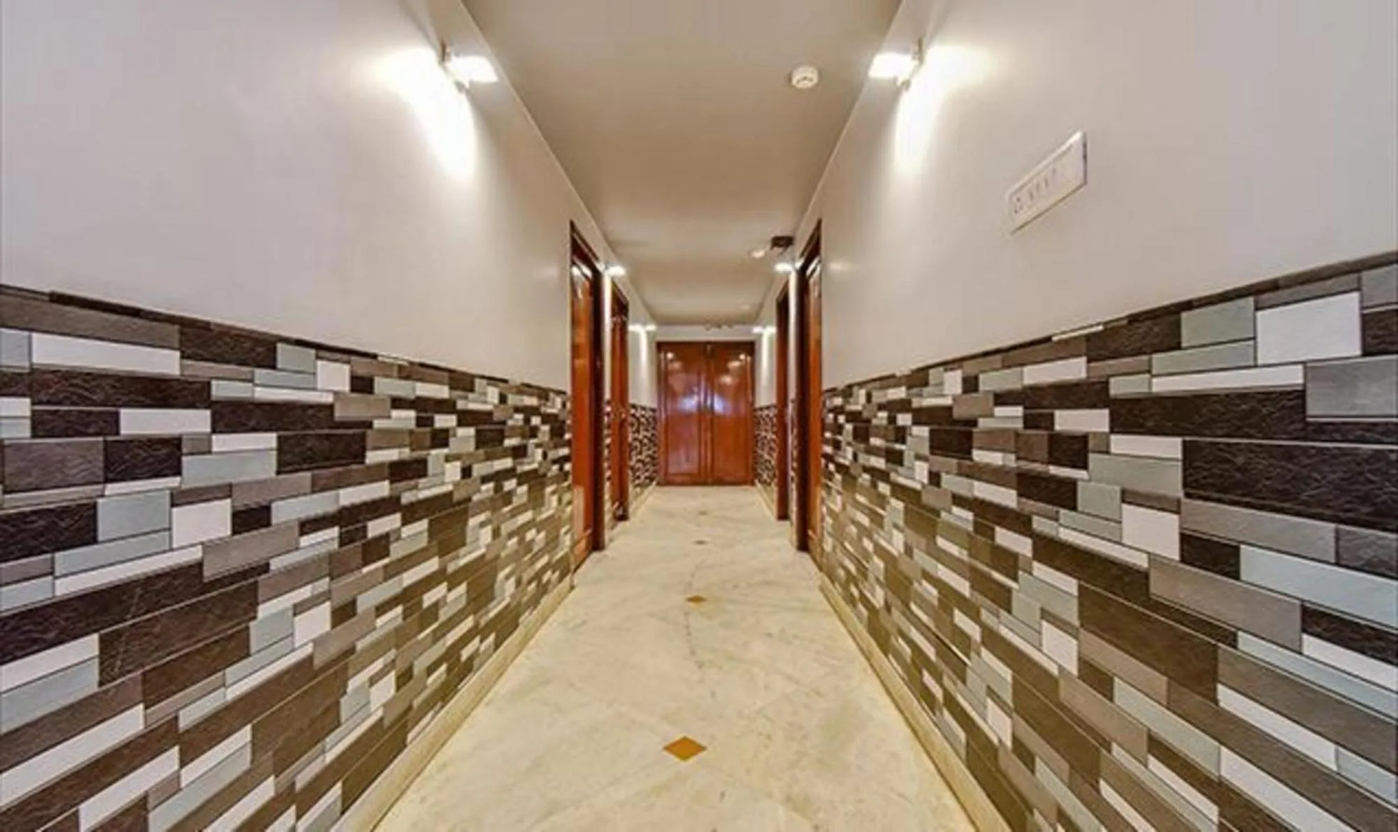 Lobby or reception in FabExpress Shekhawati Palace