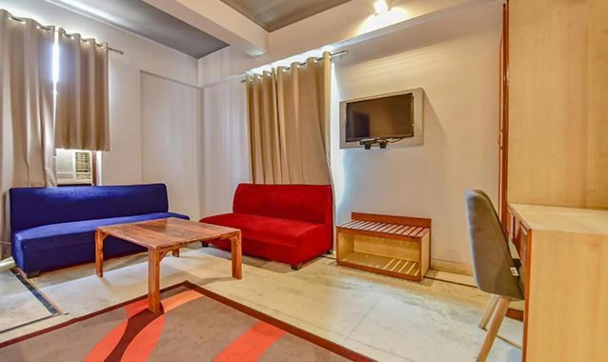 Seating area in FabExpress Shekhawati Palace