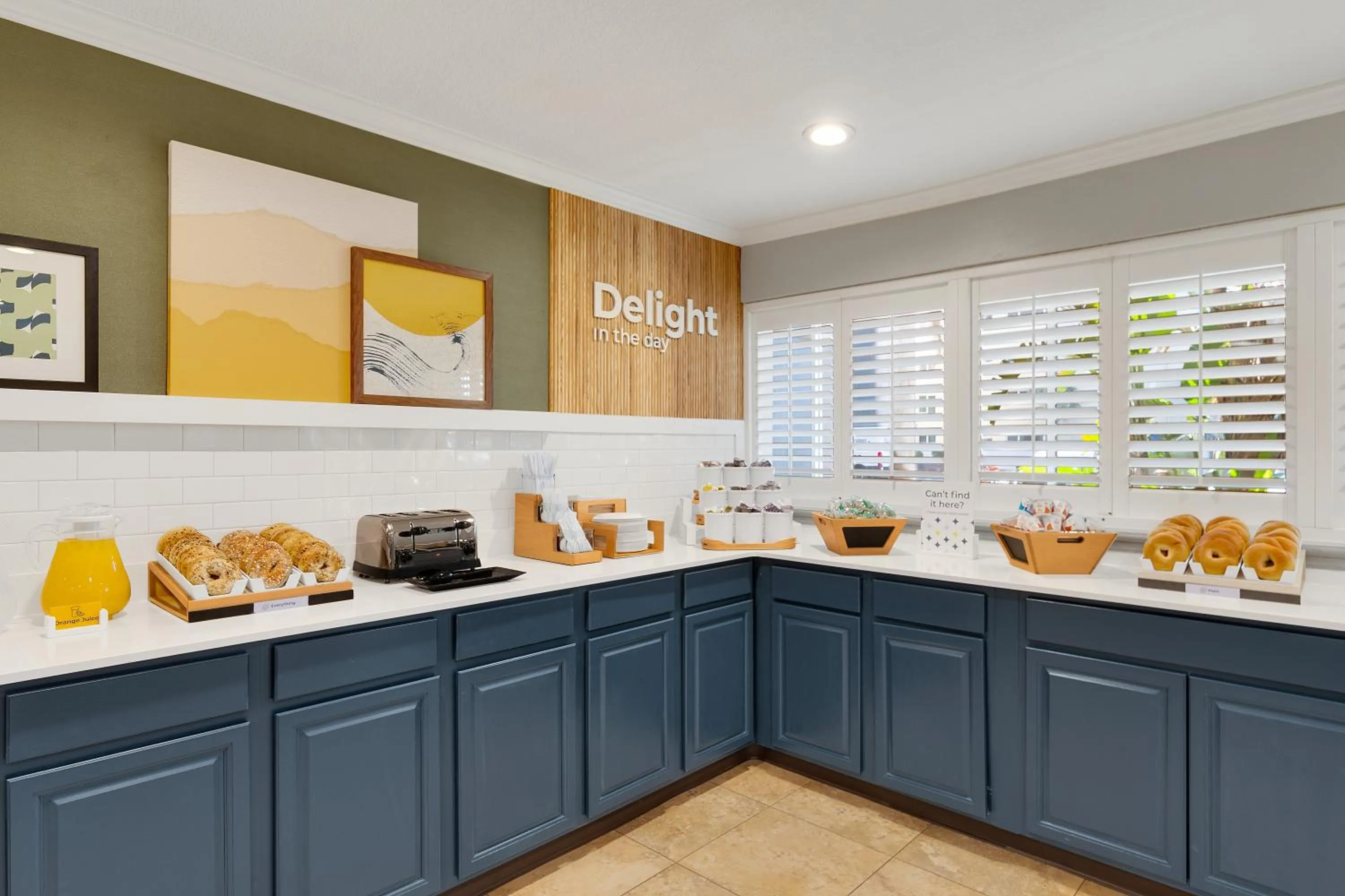 Breakfast in Spark by Hilton Ormond Beach Oceanfront