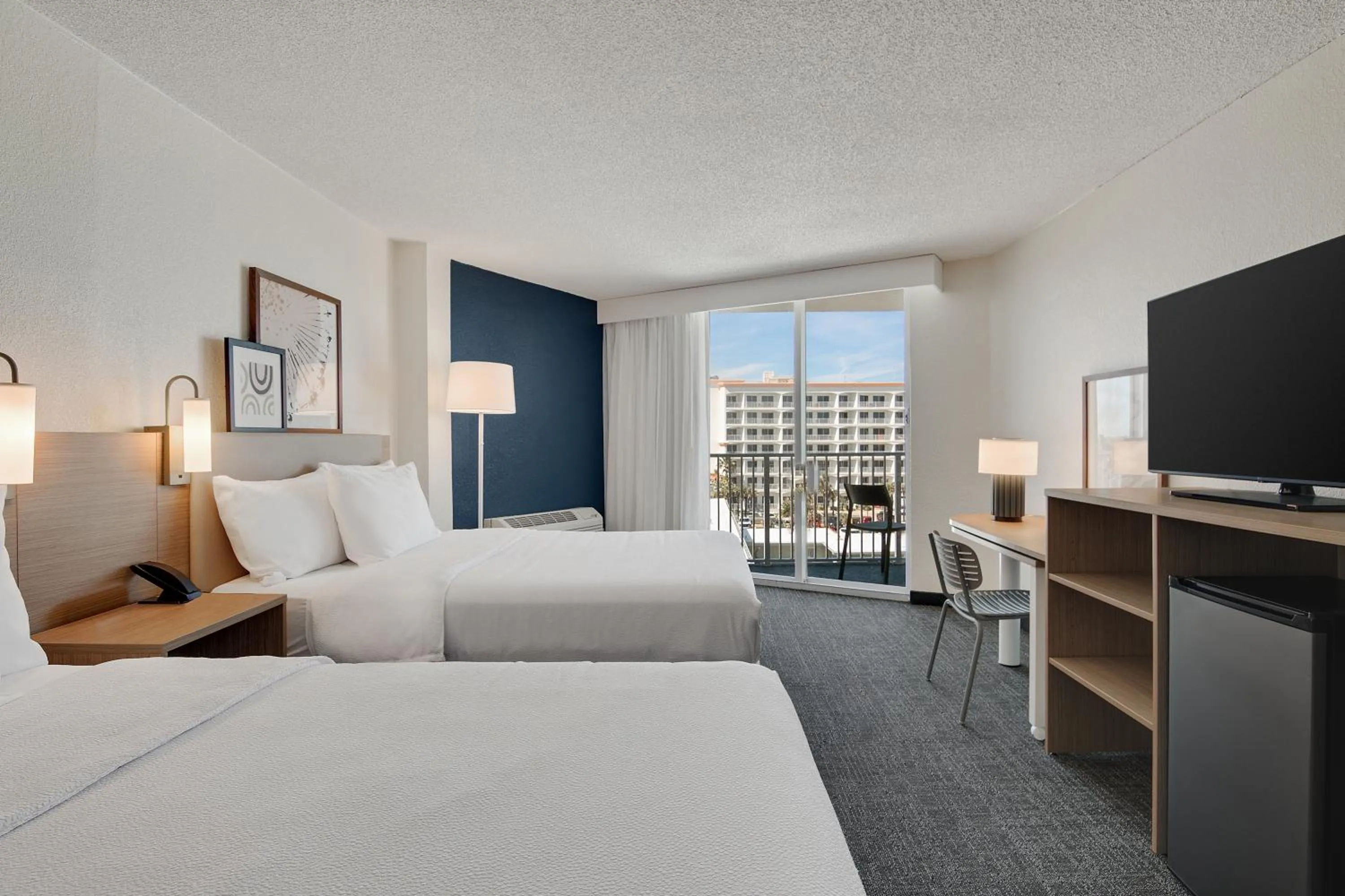 Bed in Spark by Hilton Ormond Beach Oceanfront