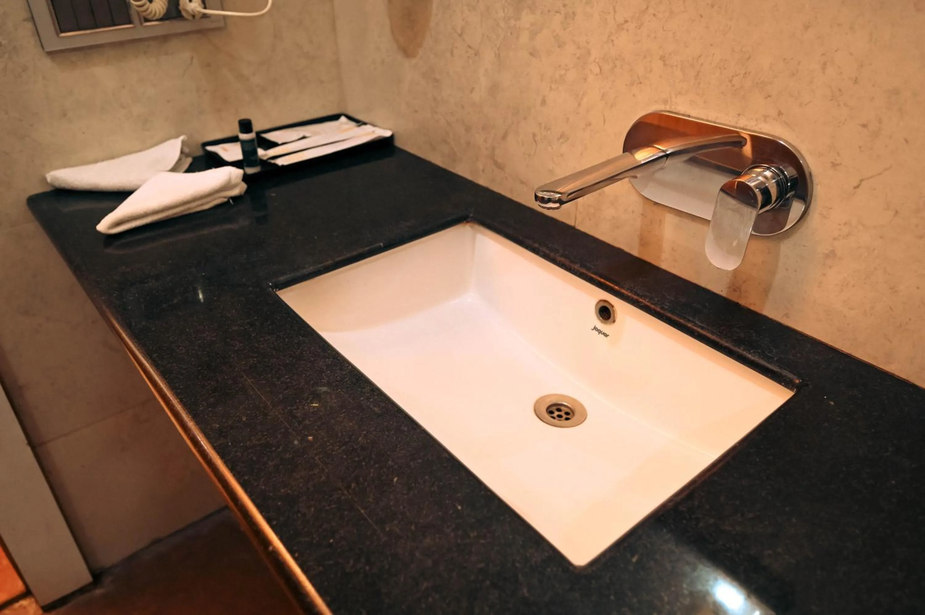 Clarks Safari Ranthambore