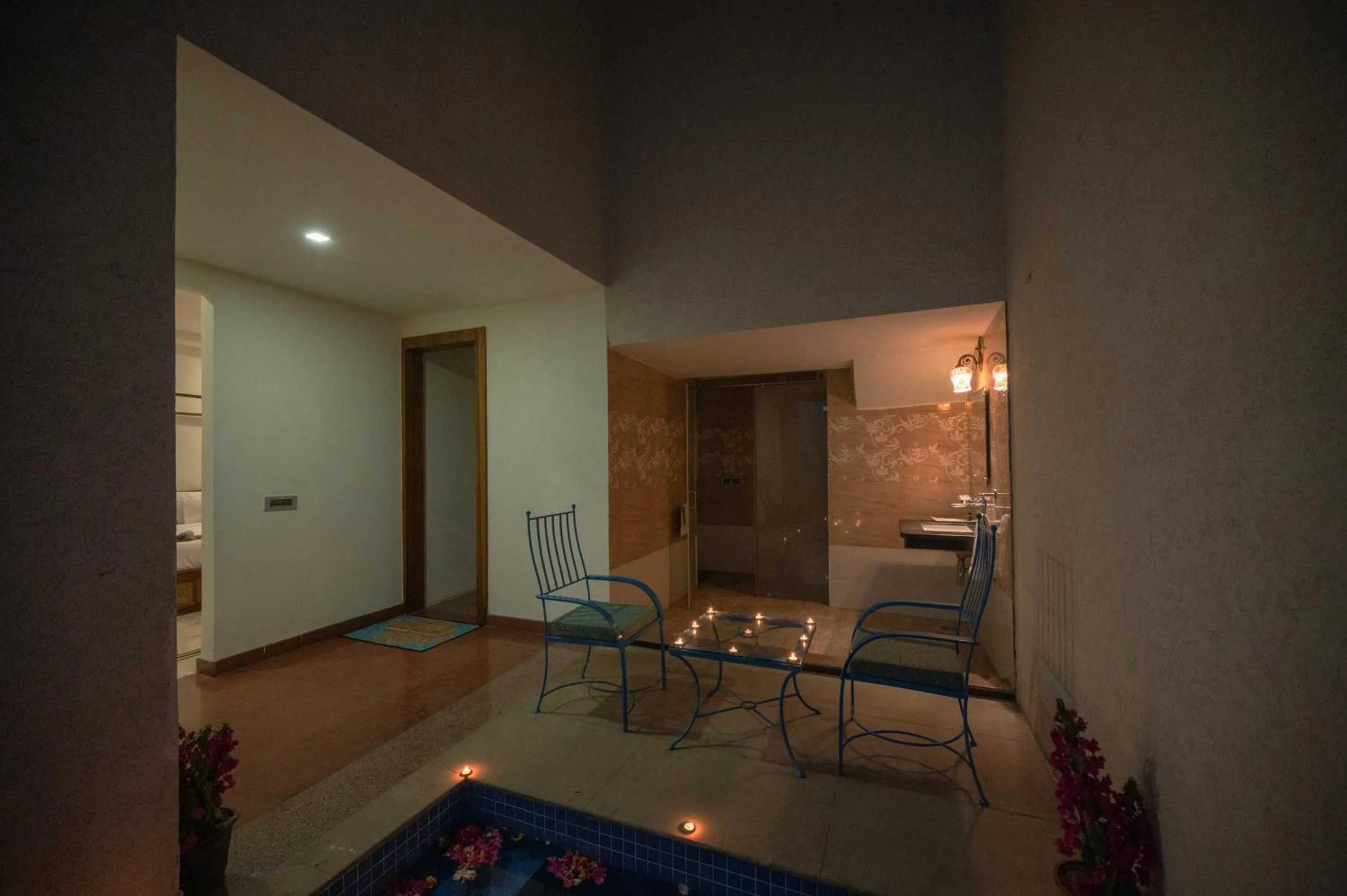 Clarks Safari Ranthambore