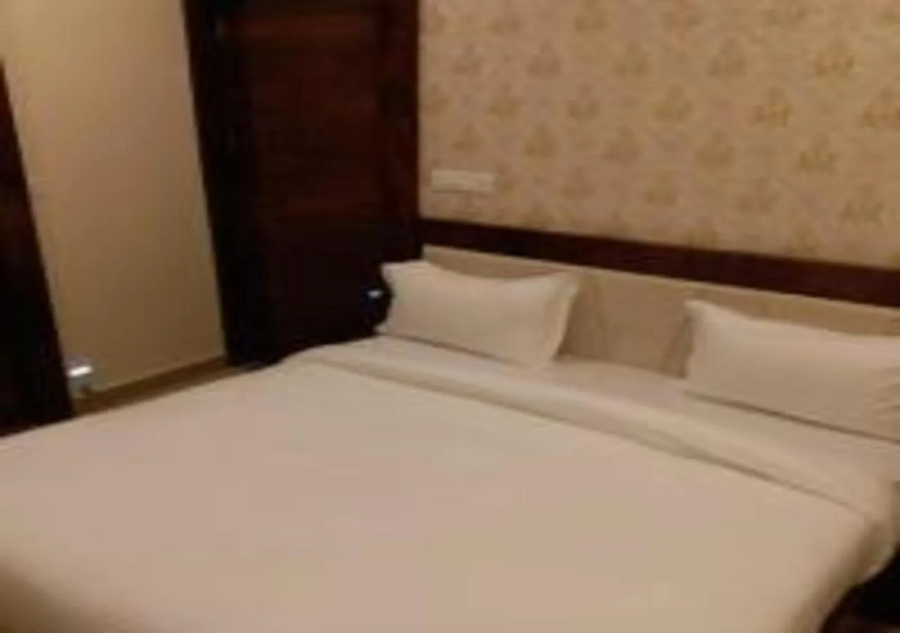 Photo of the whole room in Ganga Darshan