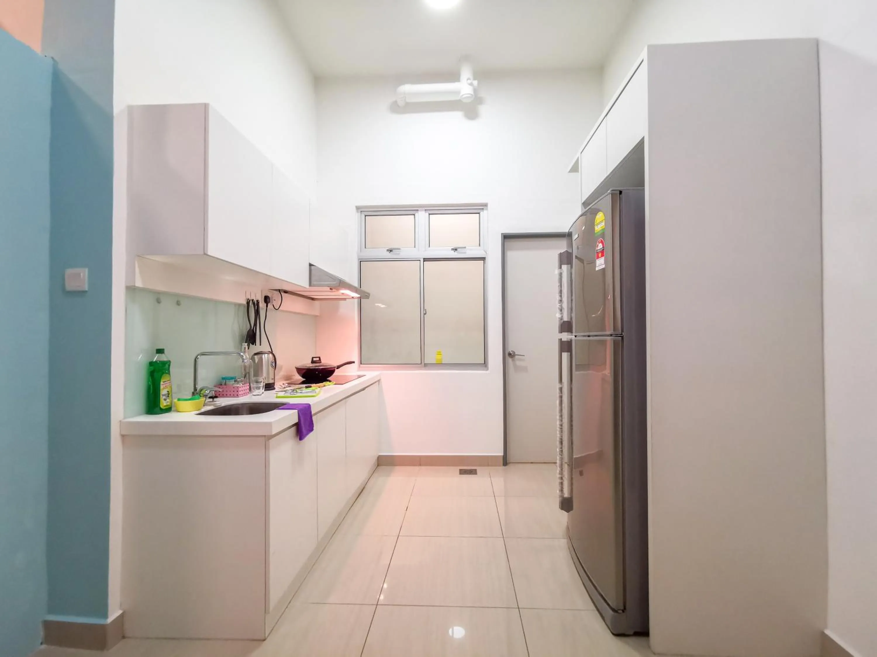 Manhattan Theme Suite by Nest Home at Austin Heights