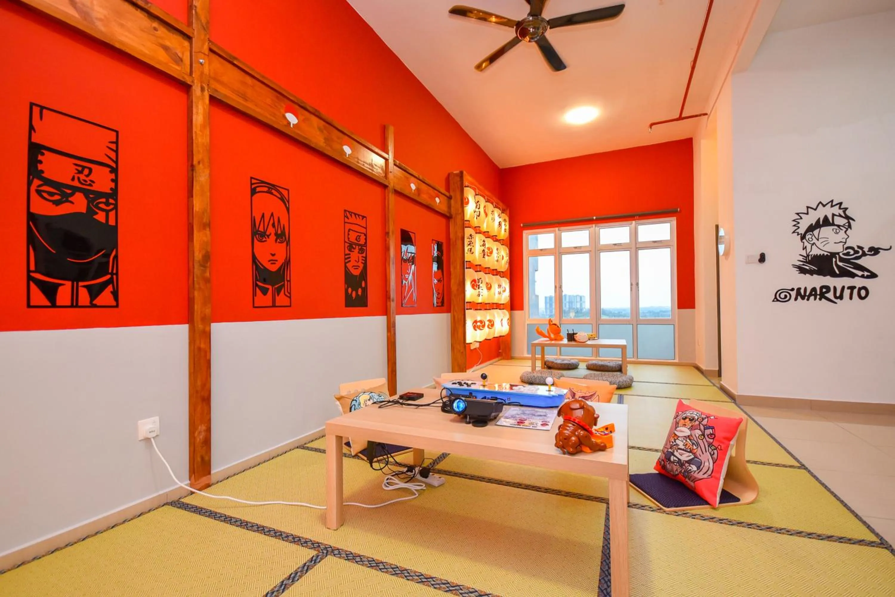 Manhattan Theme Suite by Nest Home at Austin Heights