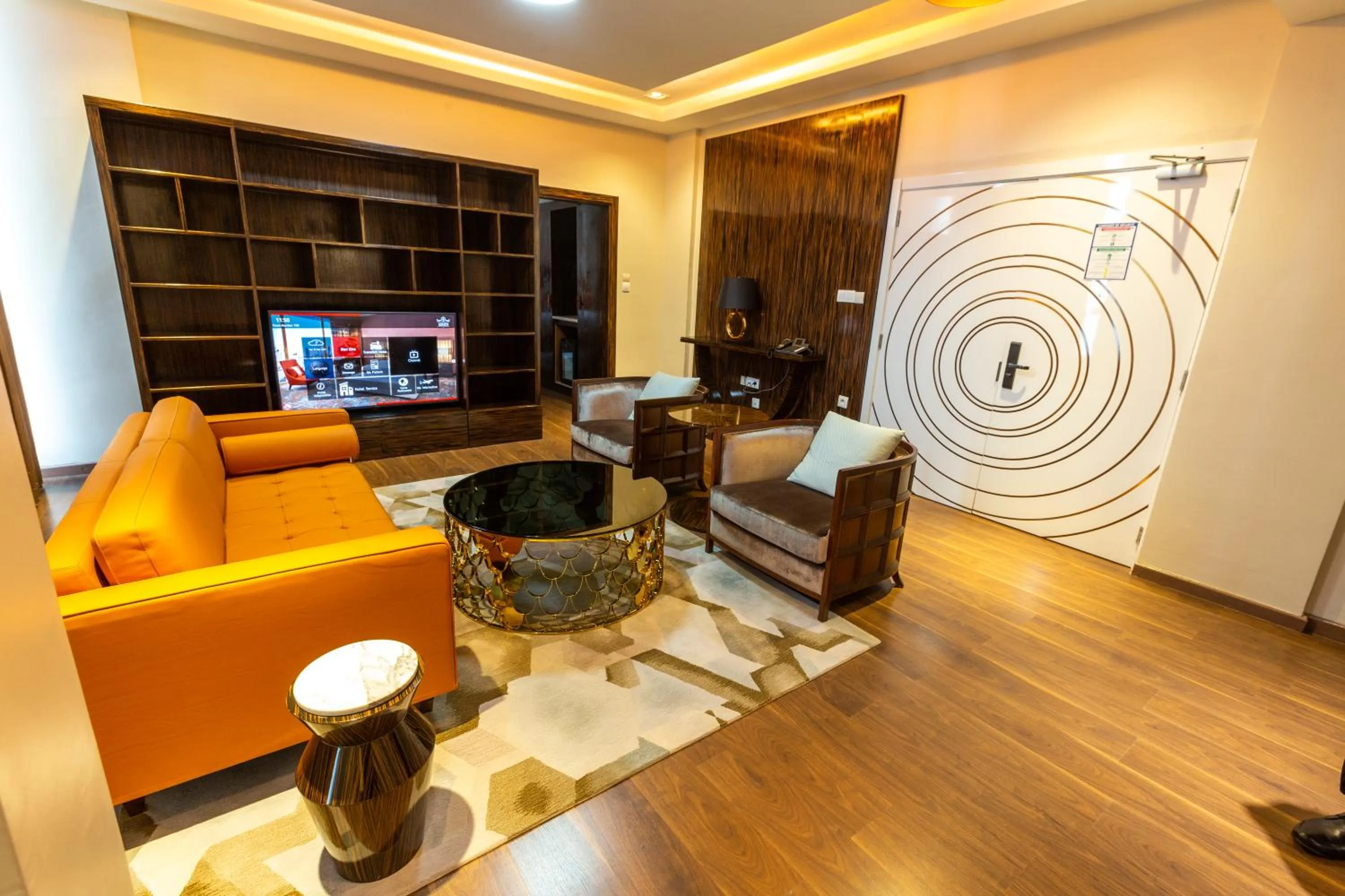 Hôtel Fleur de Lys Point E