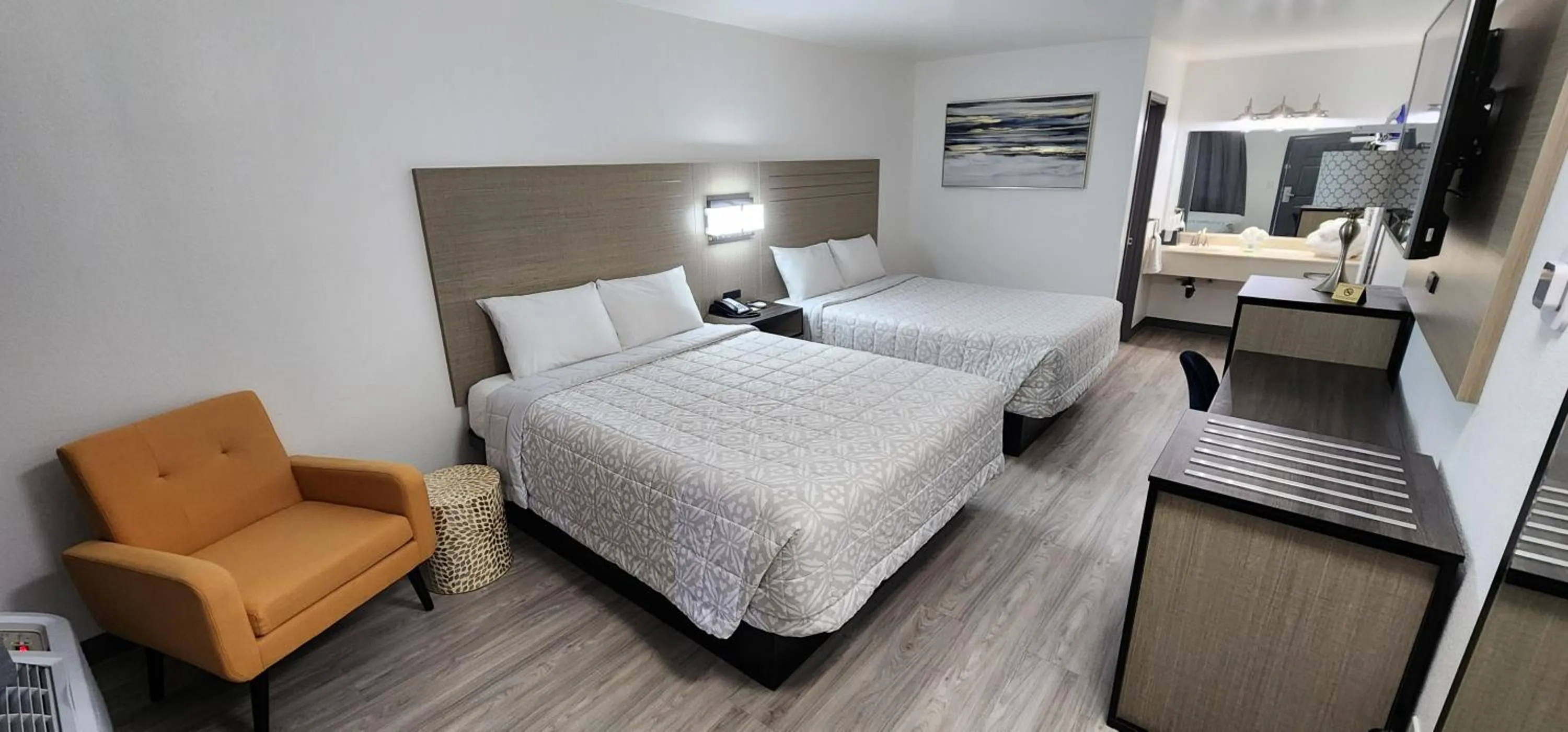 Bed in Country Inn Banning