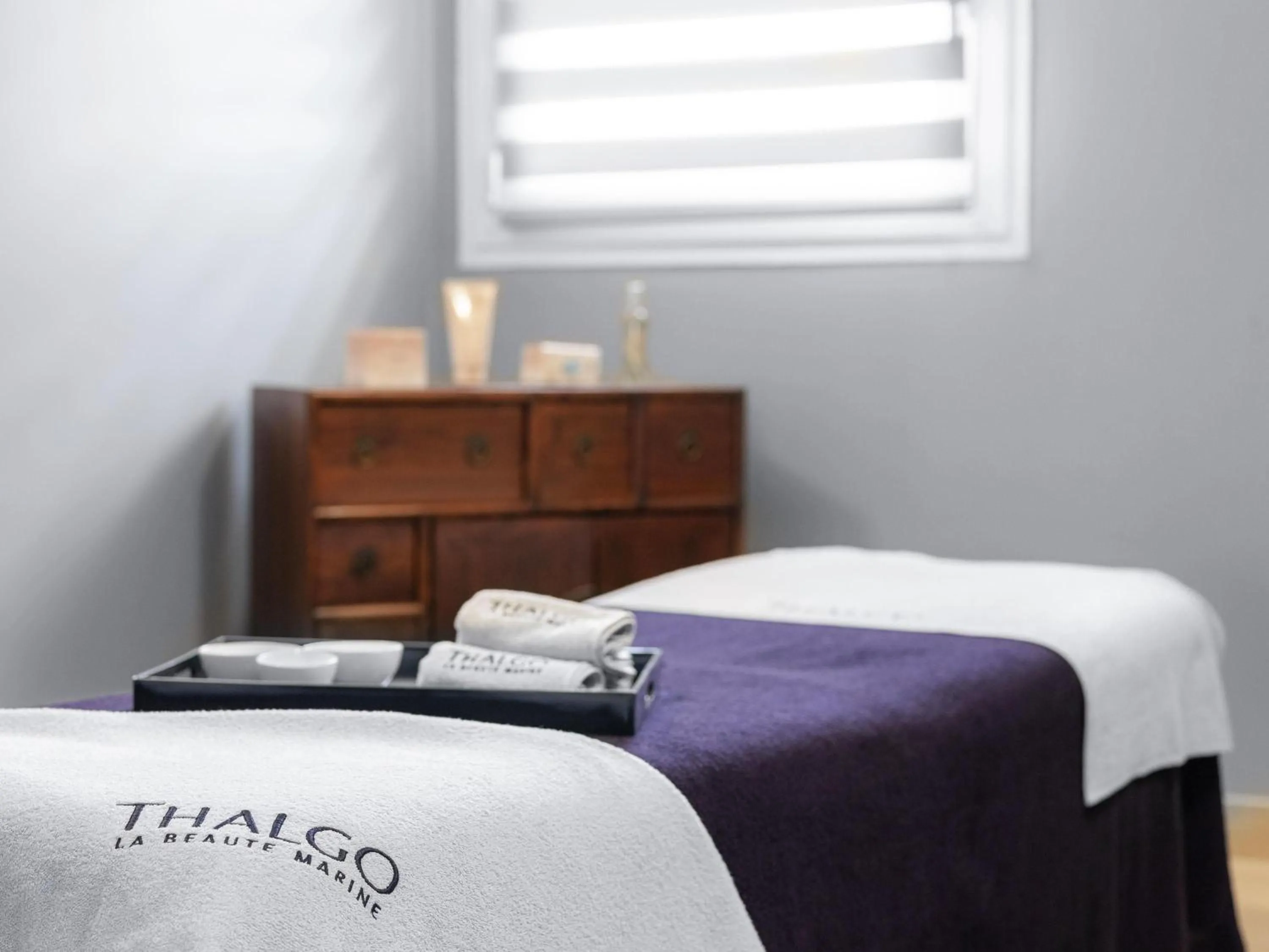 Spa and wellness centre/facilities, Bed in Mercure Thalasso & Spa Port Fréjus