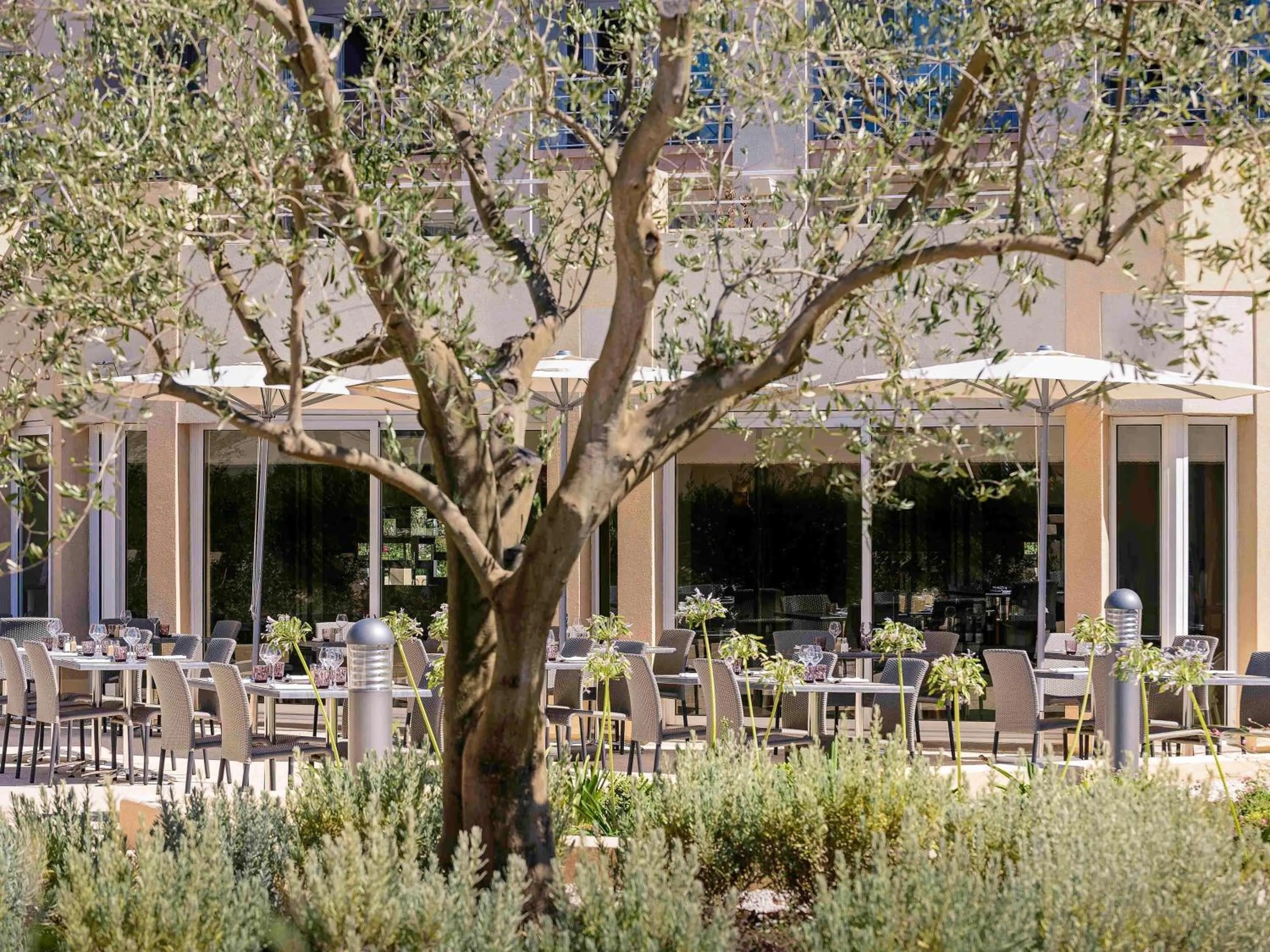 Property building in Mercure Thalasso & Spa Port Fréjus