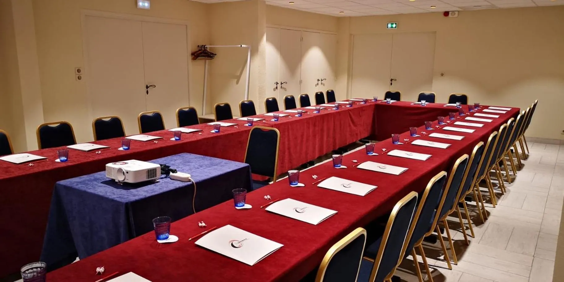 Meeting/conference room in The Originals Boutique, Hôtel Neptune, Berck-sur-Mer