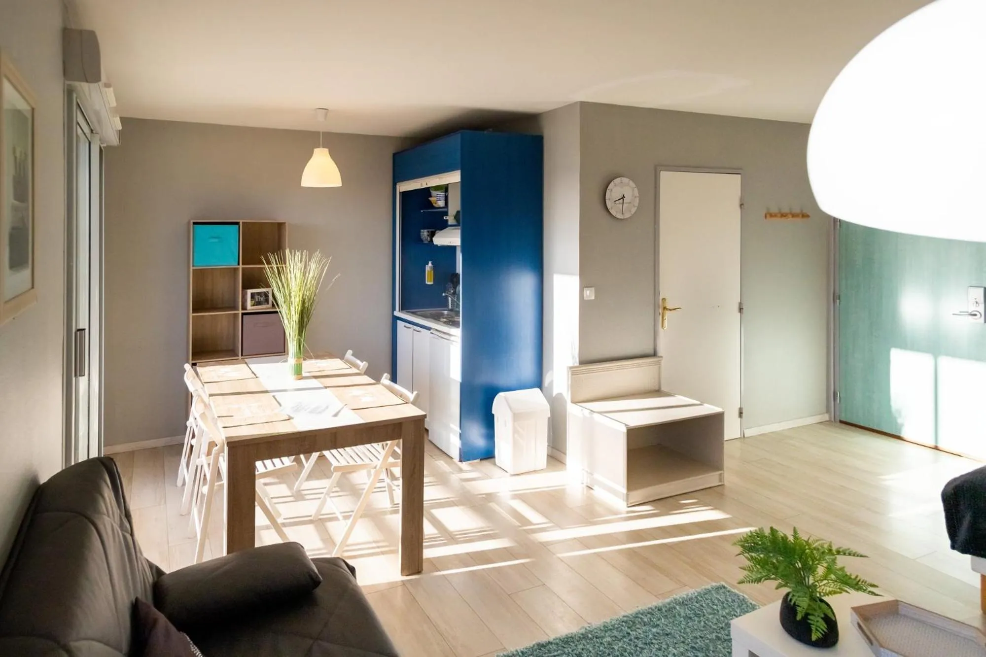 Living room in The Originals Boutique, Hôtel Neptune, Berck-sur-Mer