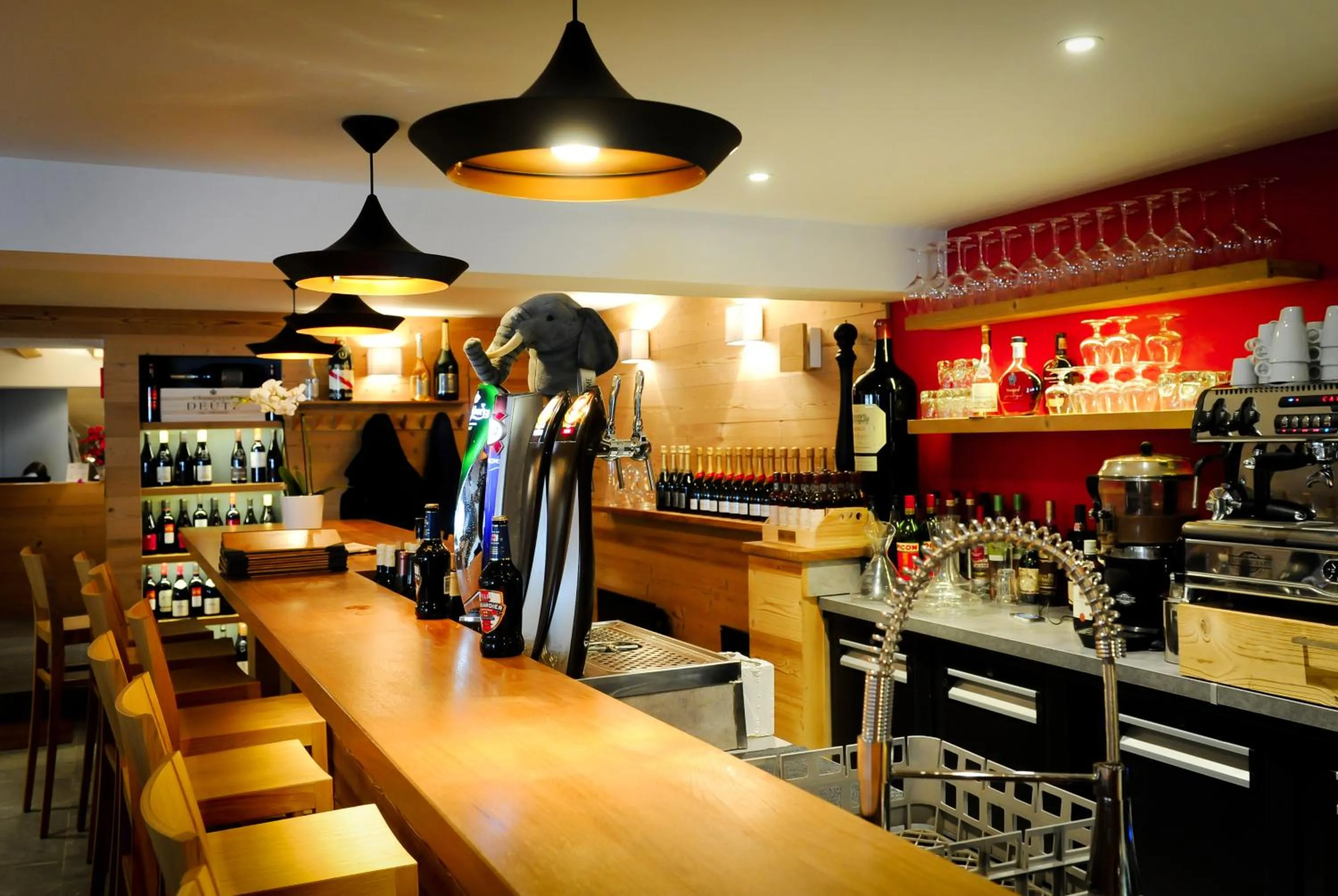 Lounge or bar in Chalet Hotel Régina