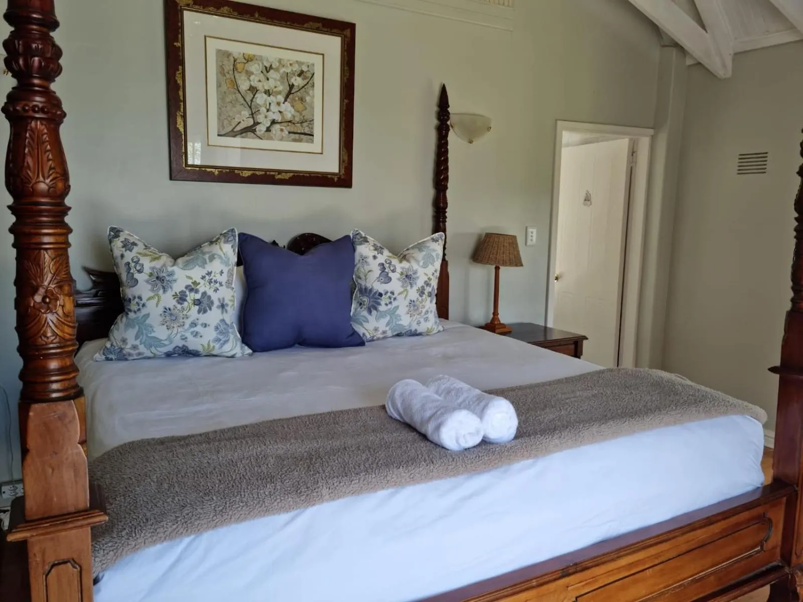 Bed in Churchill House