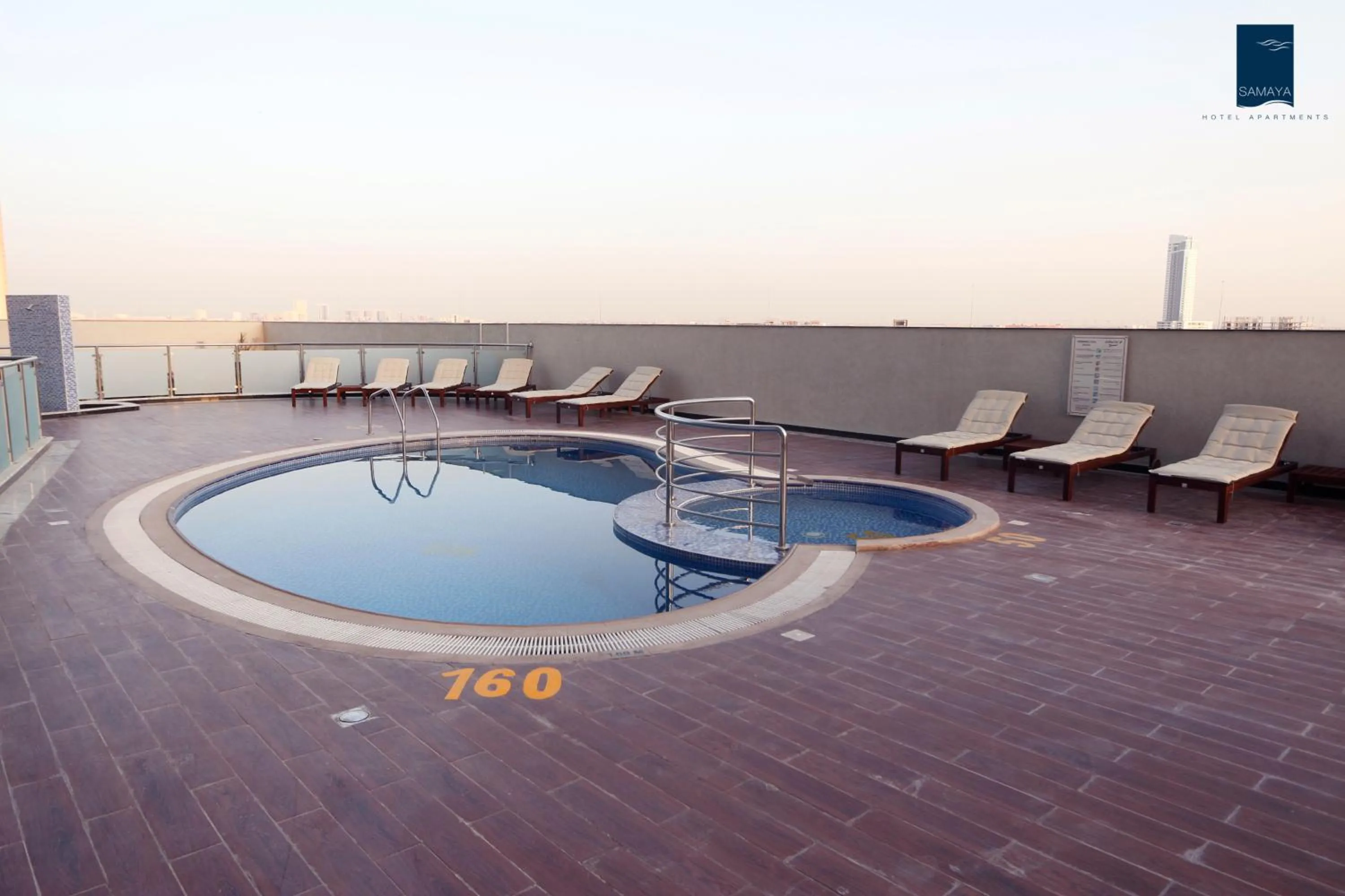 Swimming pool in Samaya Hotel Apartment Dubai