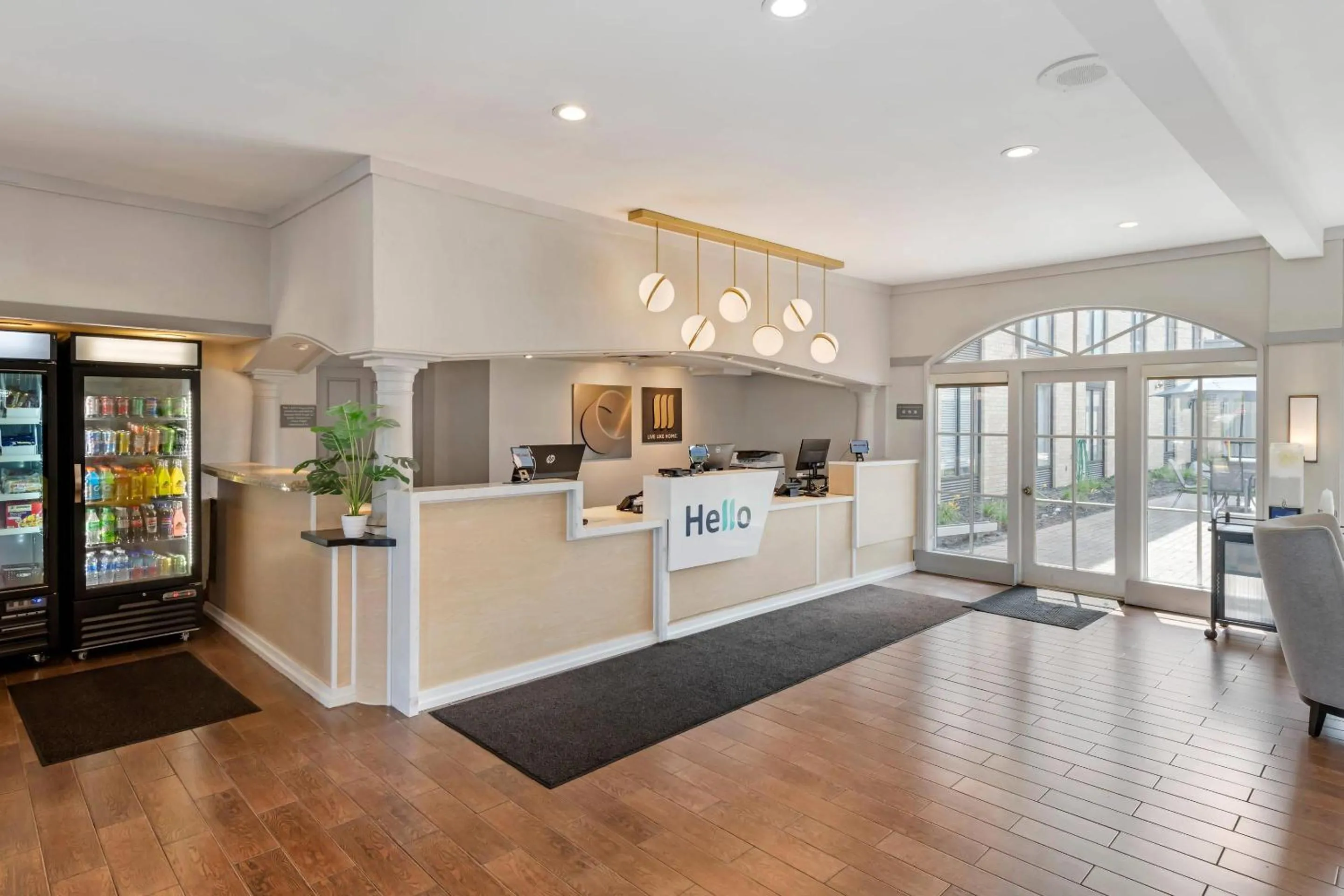 Lobby or reception in Comfort Inn MSP Airport - Mall of America