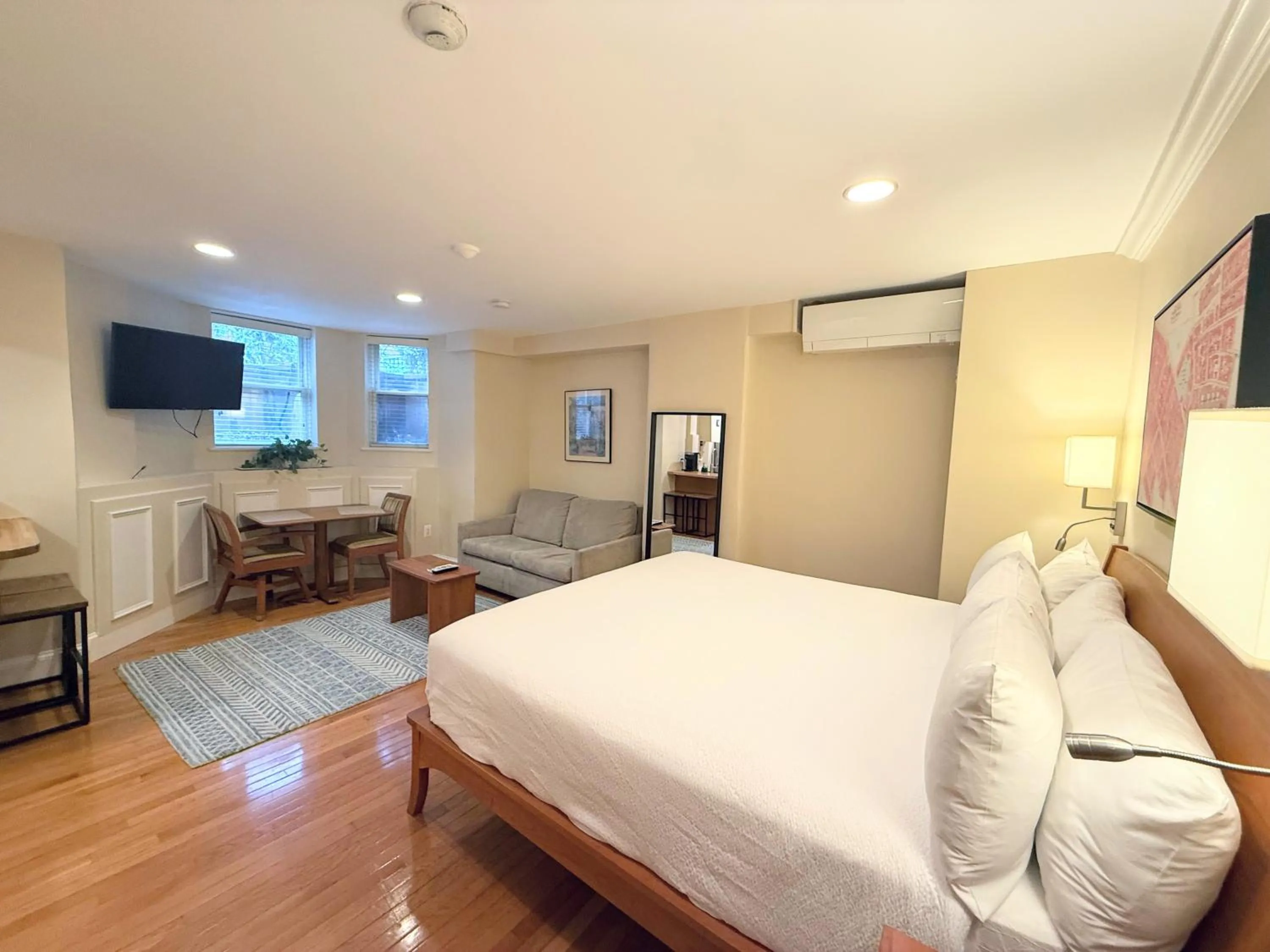 Photo of the whole room, Bed in Copley House